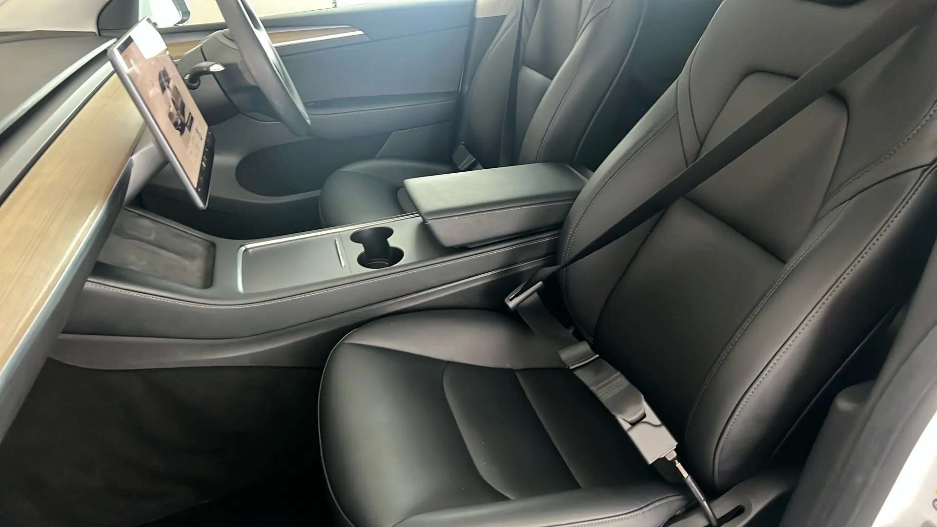 2022 TESLA MODEL Y 2022 TESLA MODEL Y