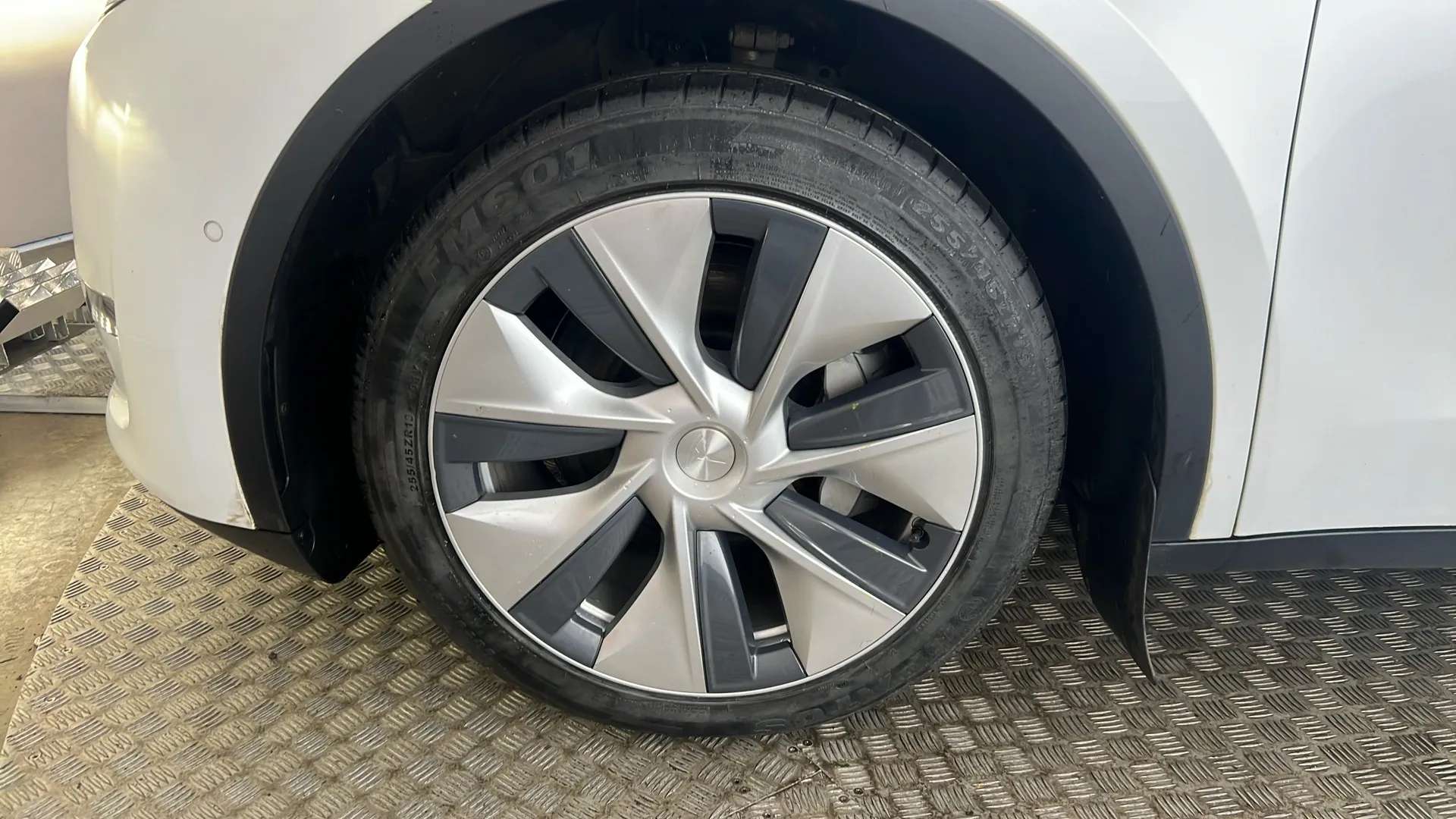 2022 TESLA MODEL Y 2022 TESLA MODEL Y