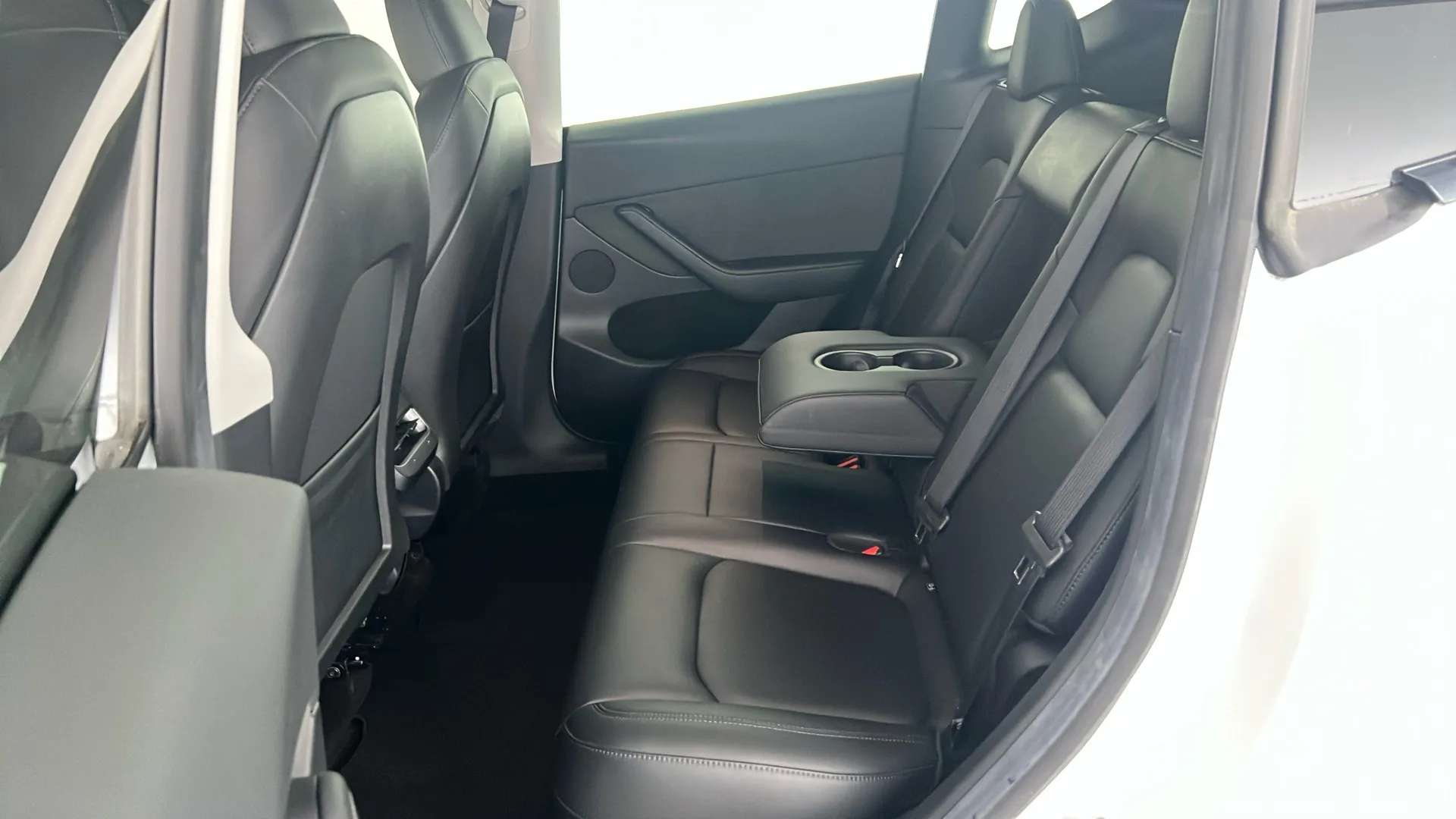 2022 TESLA MODEL Y 2022 TESLA MODEL Y