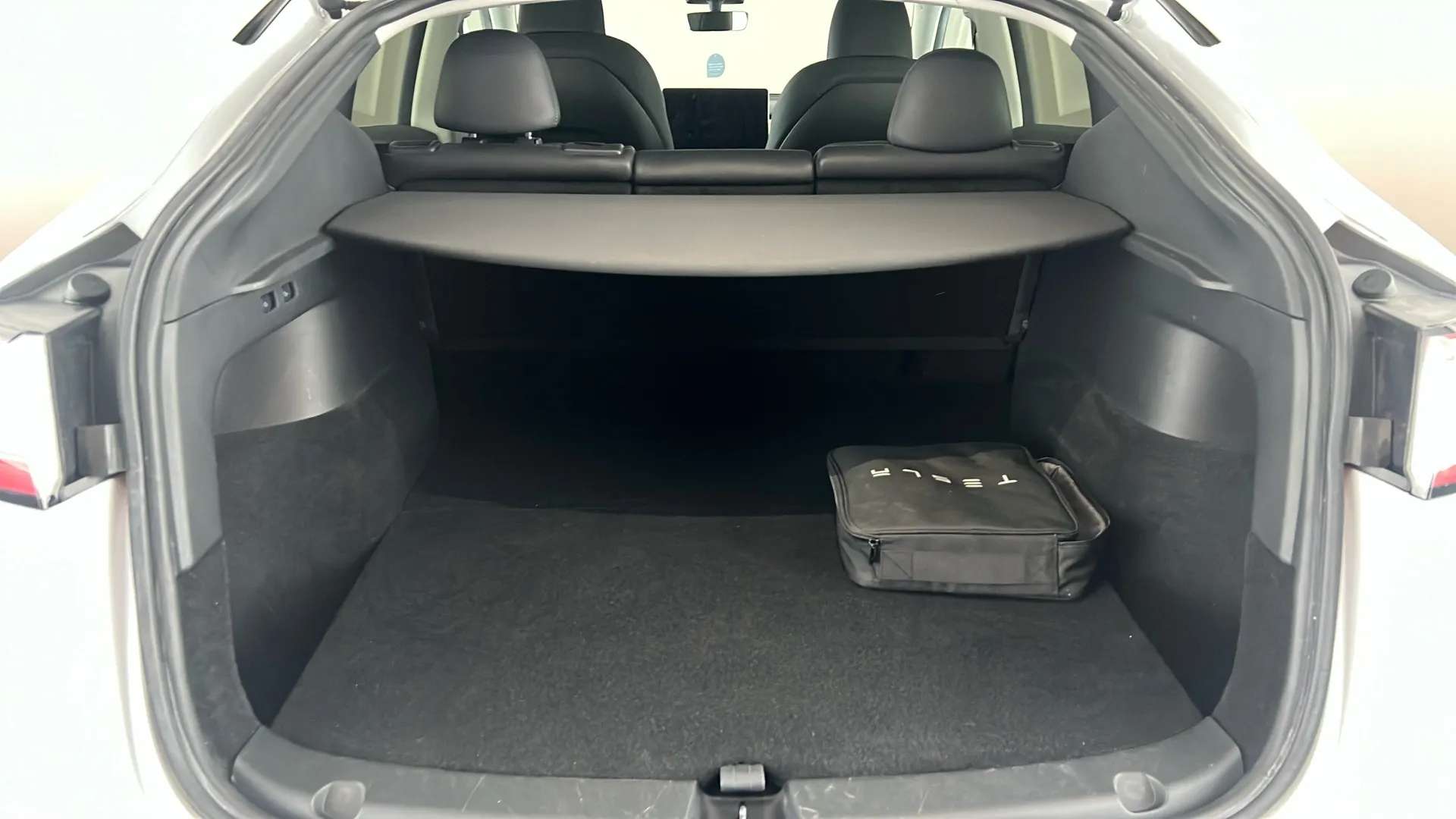 2022 TESLA MODEL Y 2022 TESLA MODEL Y