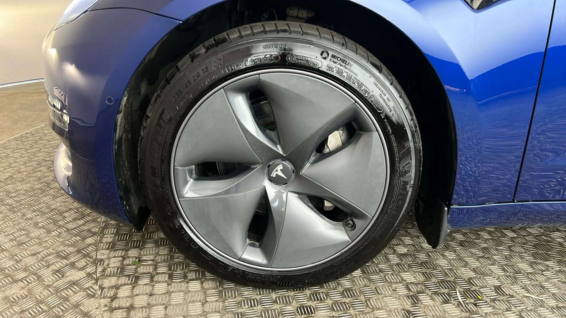 2020 TESLA MODEL 3 2020 TESLA MODEL 3