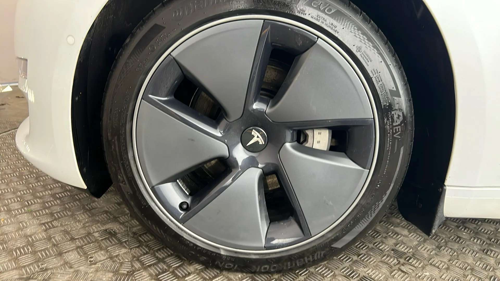 2021 TESLA MODEL 3 2021 TESLA MODEL 3