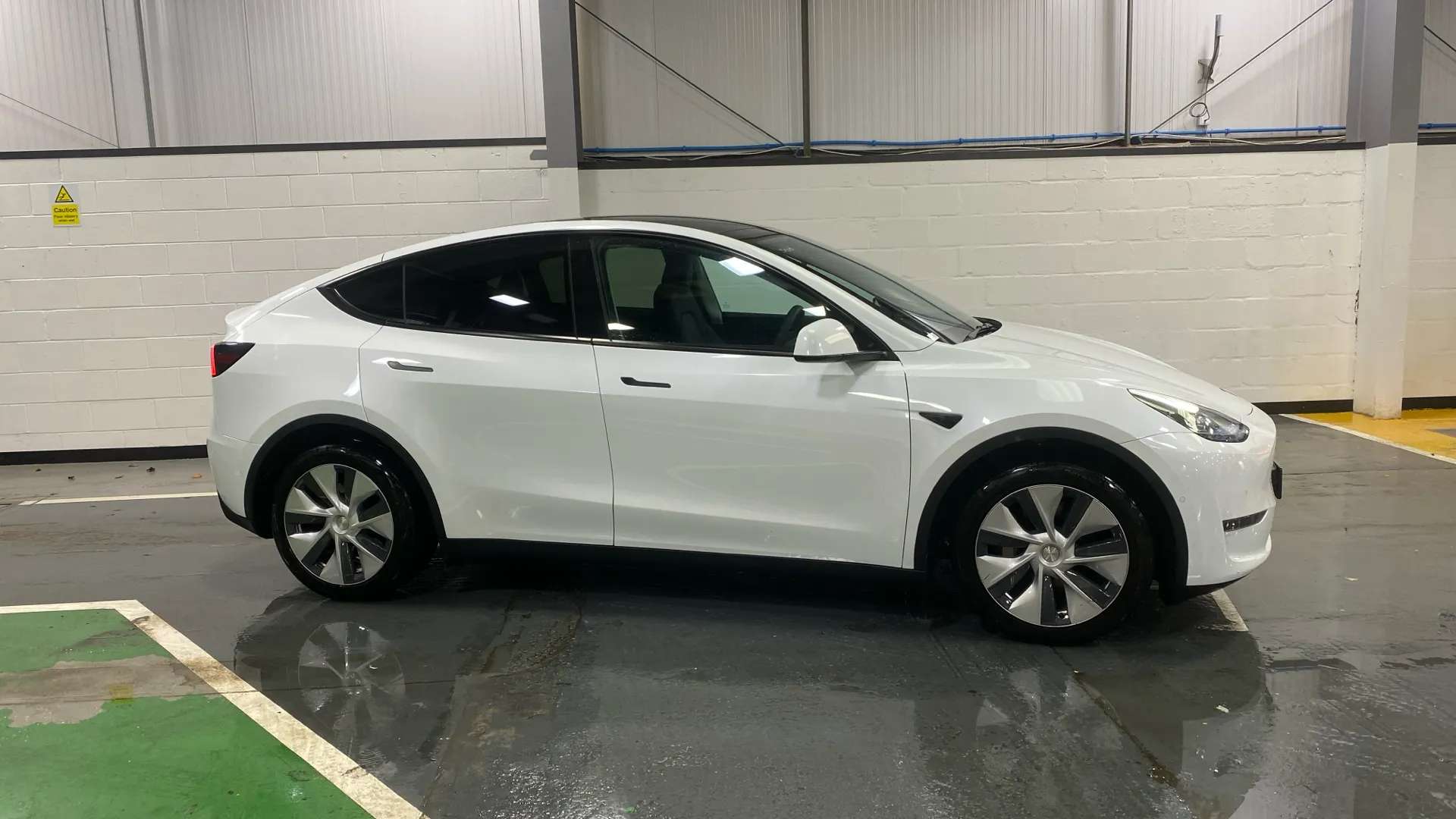 2022 TESLA MODEL Y 2022 TESLA MODEL Y