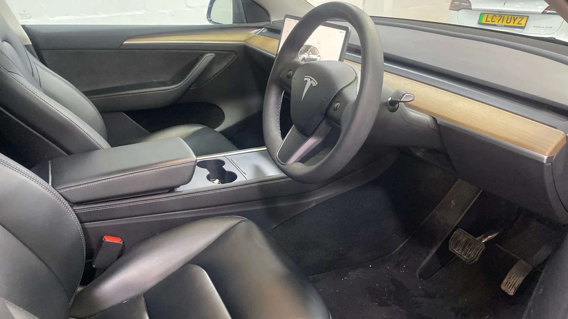A 2022 TESLA MODEL Y Long Range AWD Auto A 2022 TESLA MODEL Y Long Range AWD Auto