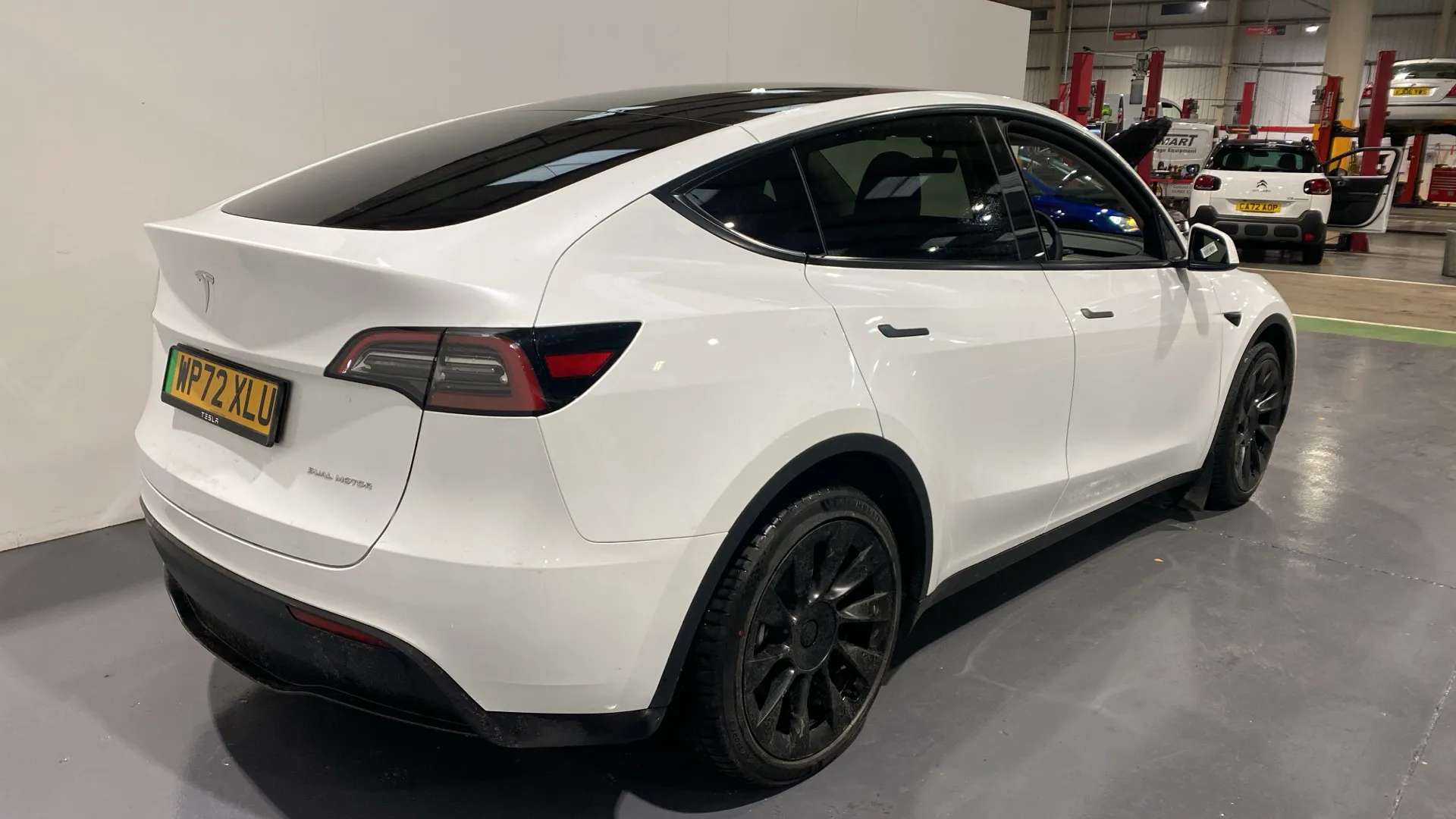 2022 TESLA MODEL Y 2022 TESLA MODEL Y