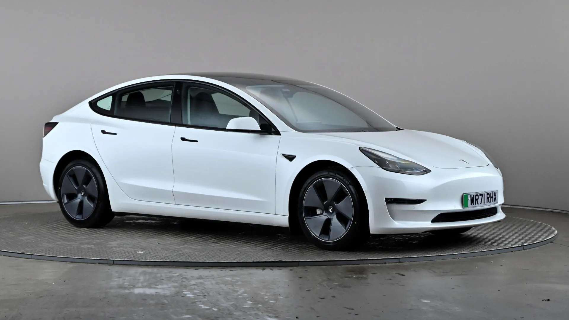 A 2021 TESLA MODEL 3 Long Range AWD Auto A 2021 TESLA MODEL 3 Long Range AWD Auto