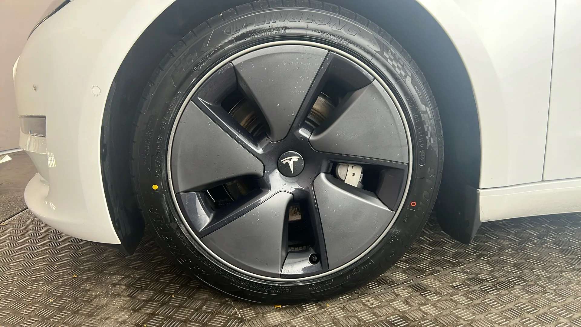 2021 TESLA MODEL 3 2021 TESLA MODEL 3