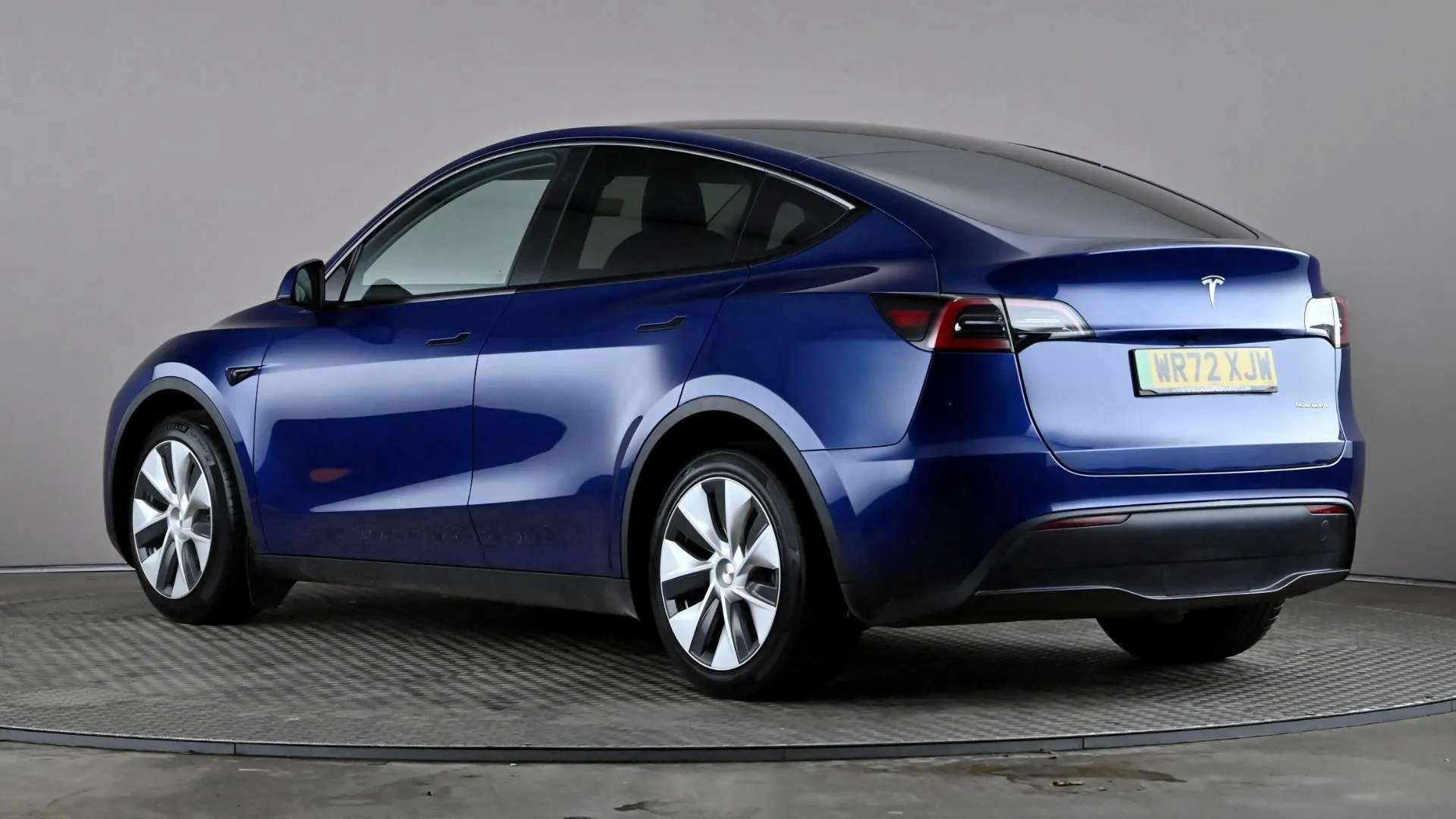 A 2022 TESLA MODEL Y Long Range AWD Auto A 2022 TESLA MODEL Y Long Range AWD Auto