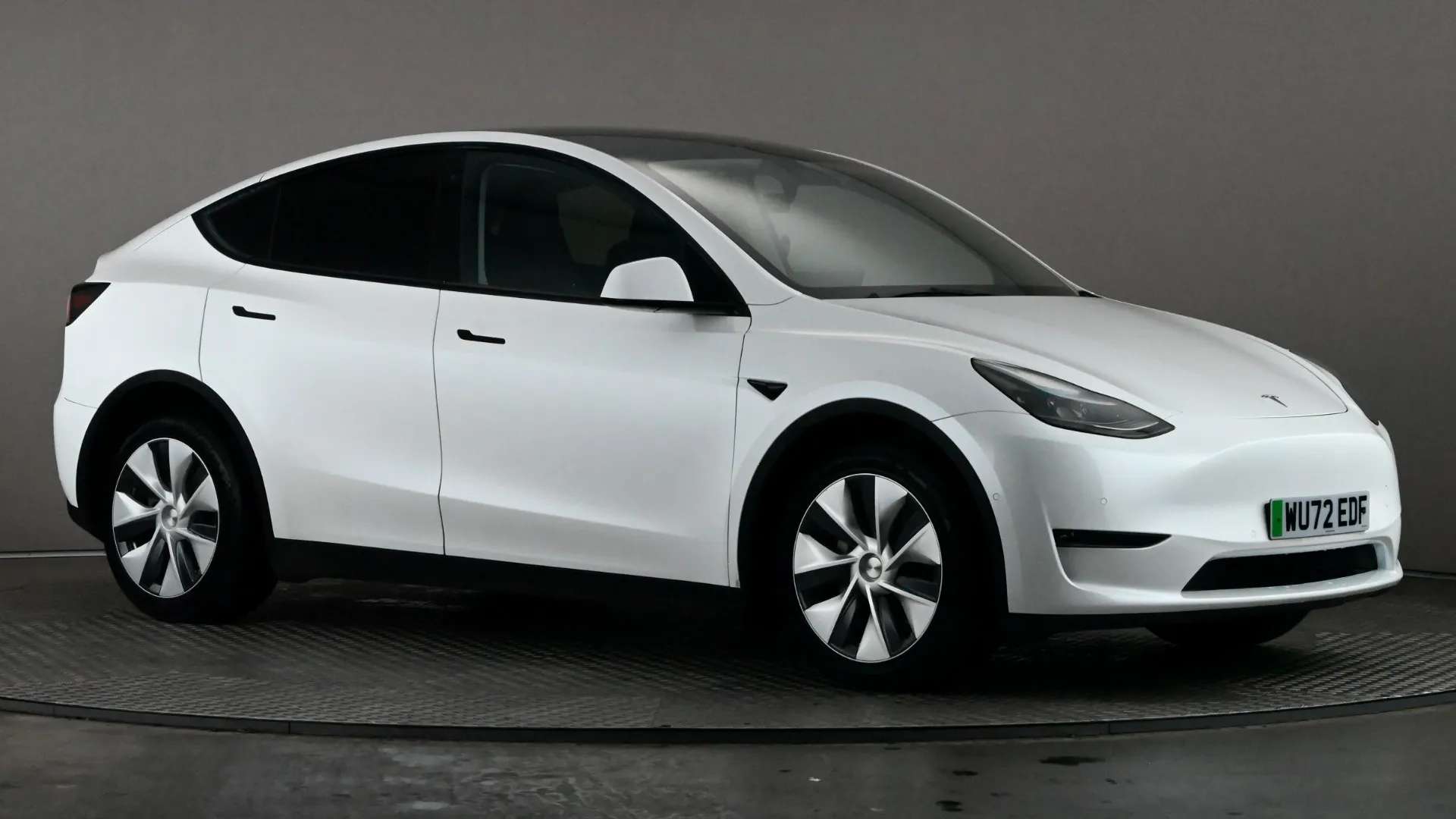 A 2022 TESLA MODEL Y Long Range AWD Auto A 2022 TESLA MODEL Y Long Range AWD Auto