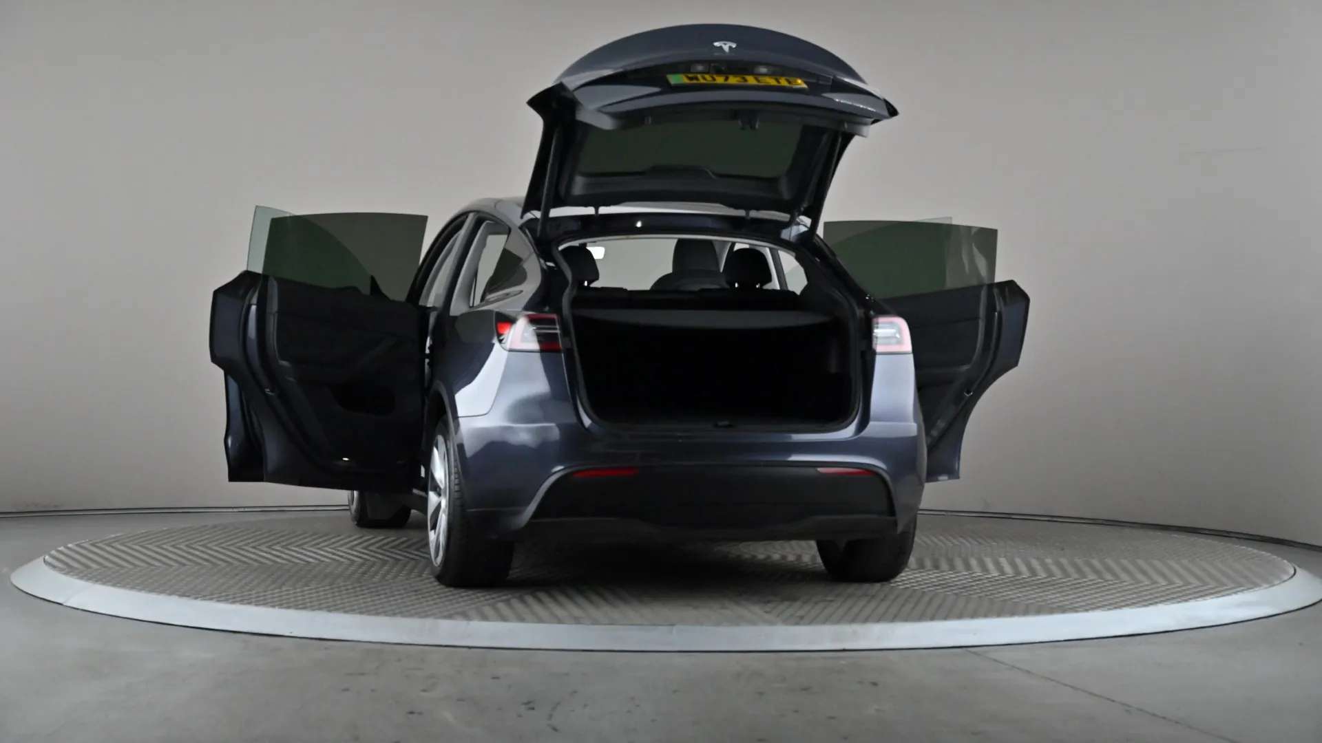 2023 TESLA MODEL Y 2023 TESLA MODEL Y