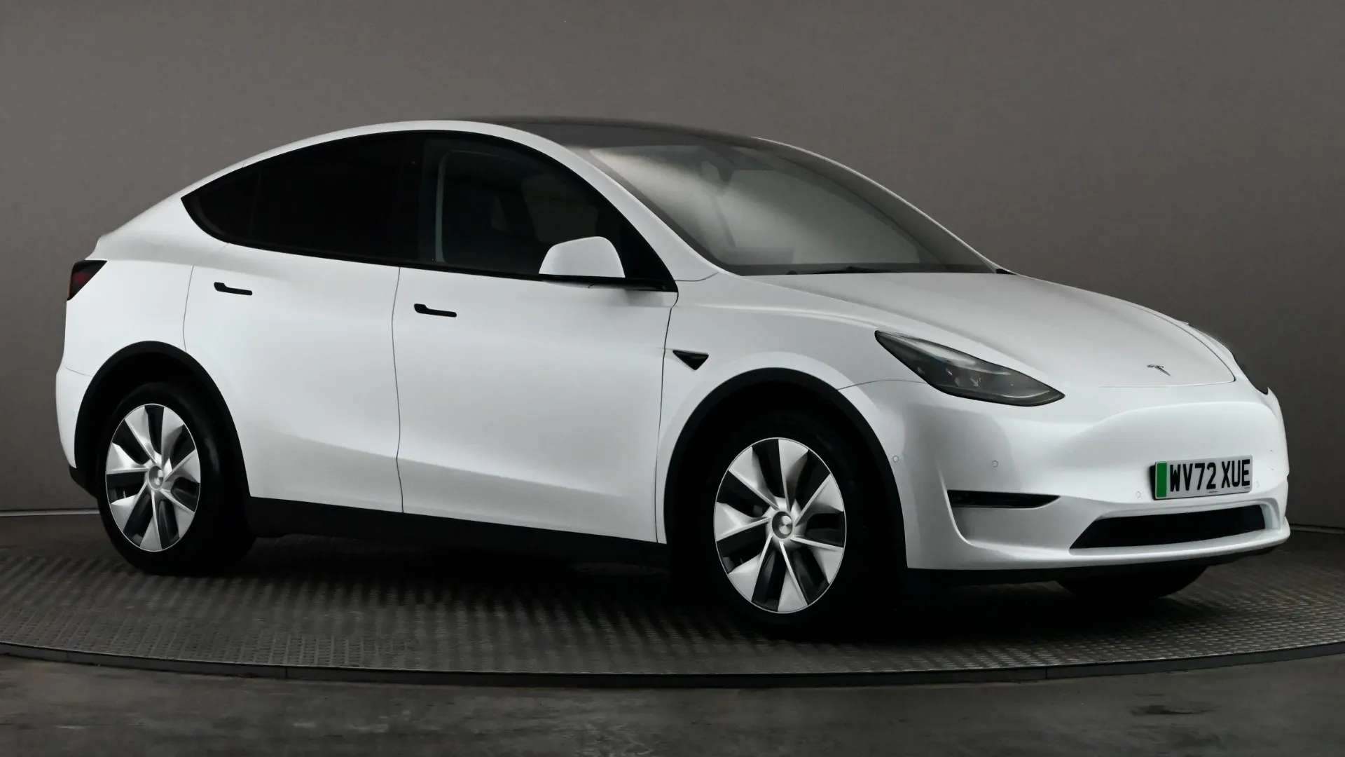 A 2022 TESLA MODEL Y Long Range AWD Auto A 2022 TESLA MODEL Y Long Range AWD Auto