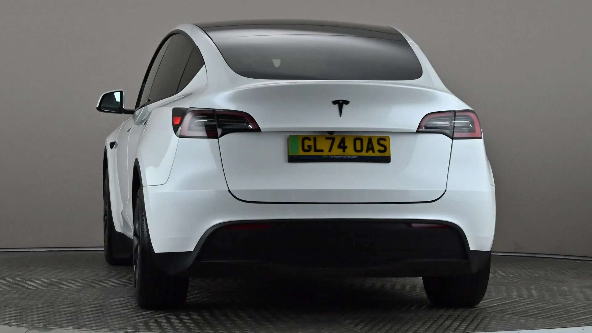 2024 TESLA MODEL Y 2024 TESLA MODEL Y