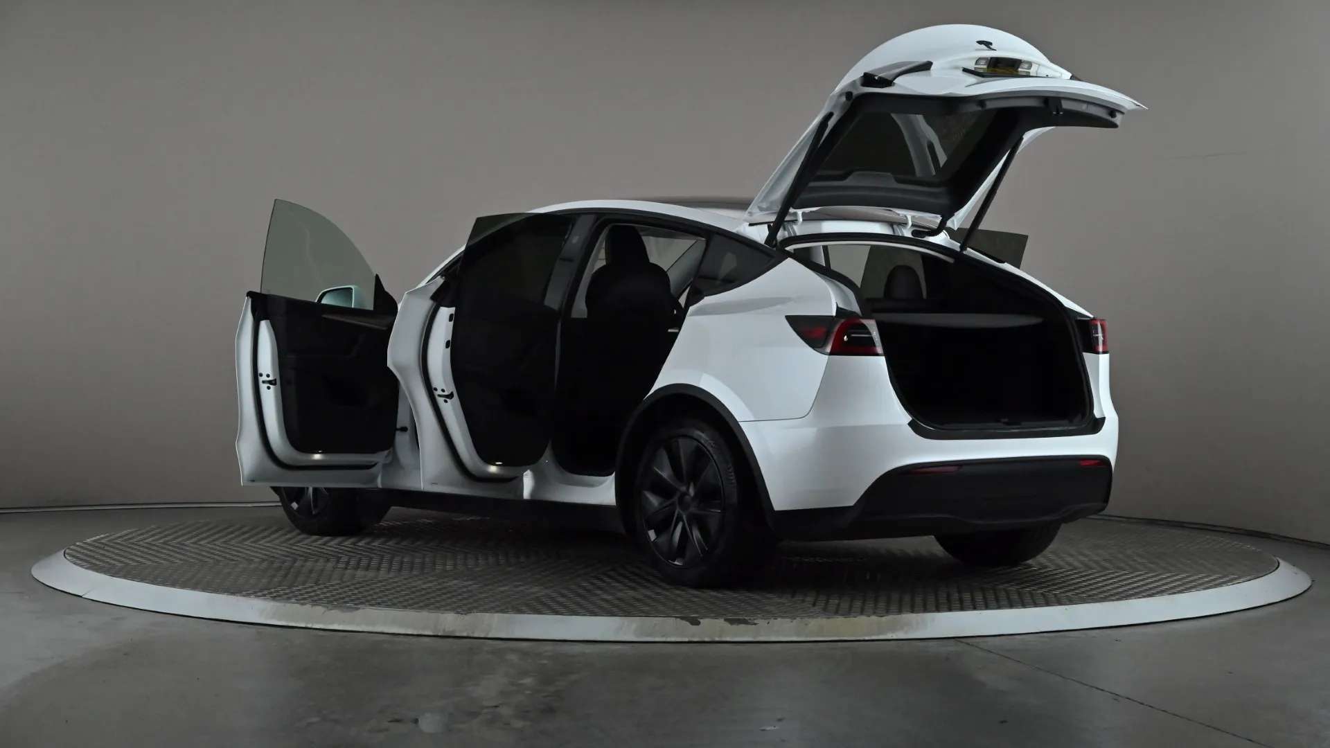 2024 TESLA MODEL Y 2024 TESLA MODEL Y