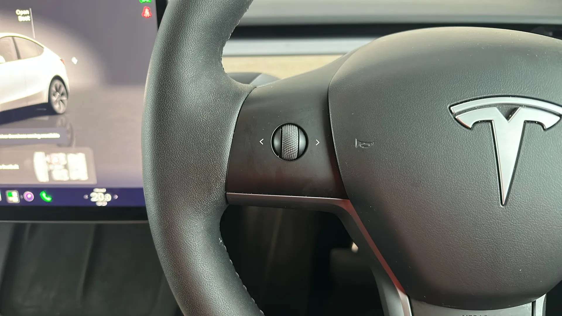 2024 TESLA MODEL Y 2024 TESLA MODEL Y