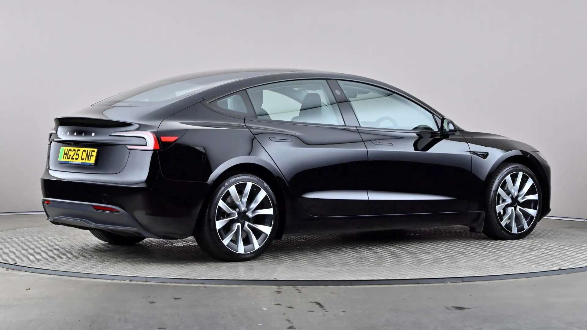 2025 TESLA MODEL 3 2025 TESLA MODEL 3