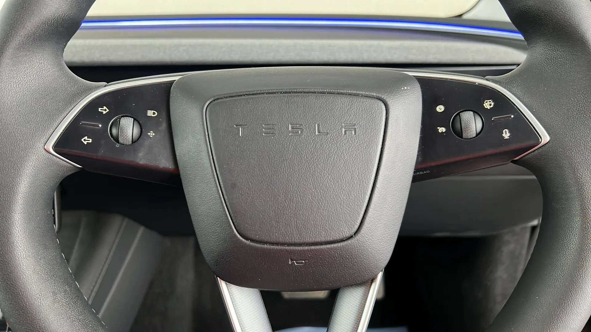 2025 TESLA MODEL 3 2025 TESLA MODEL 3