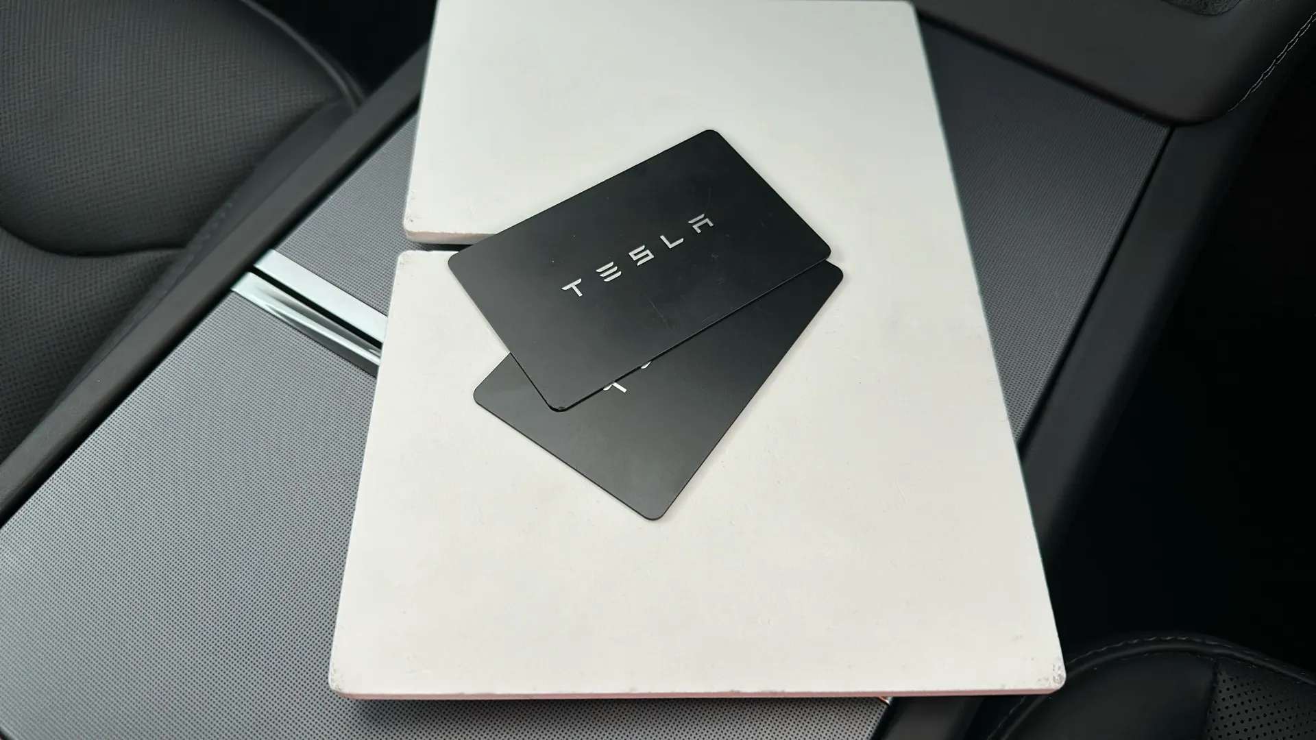 2024 TESLA MODEL 3 2024 TESLA MODEL 3