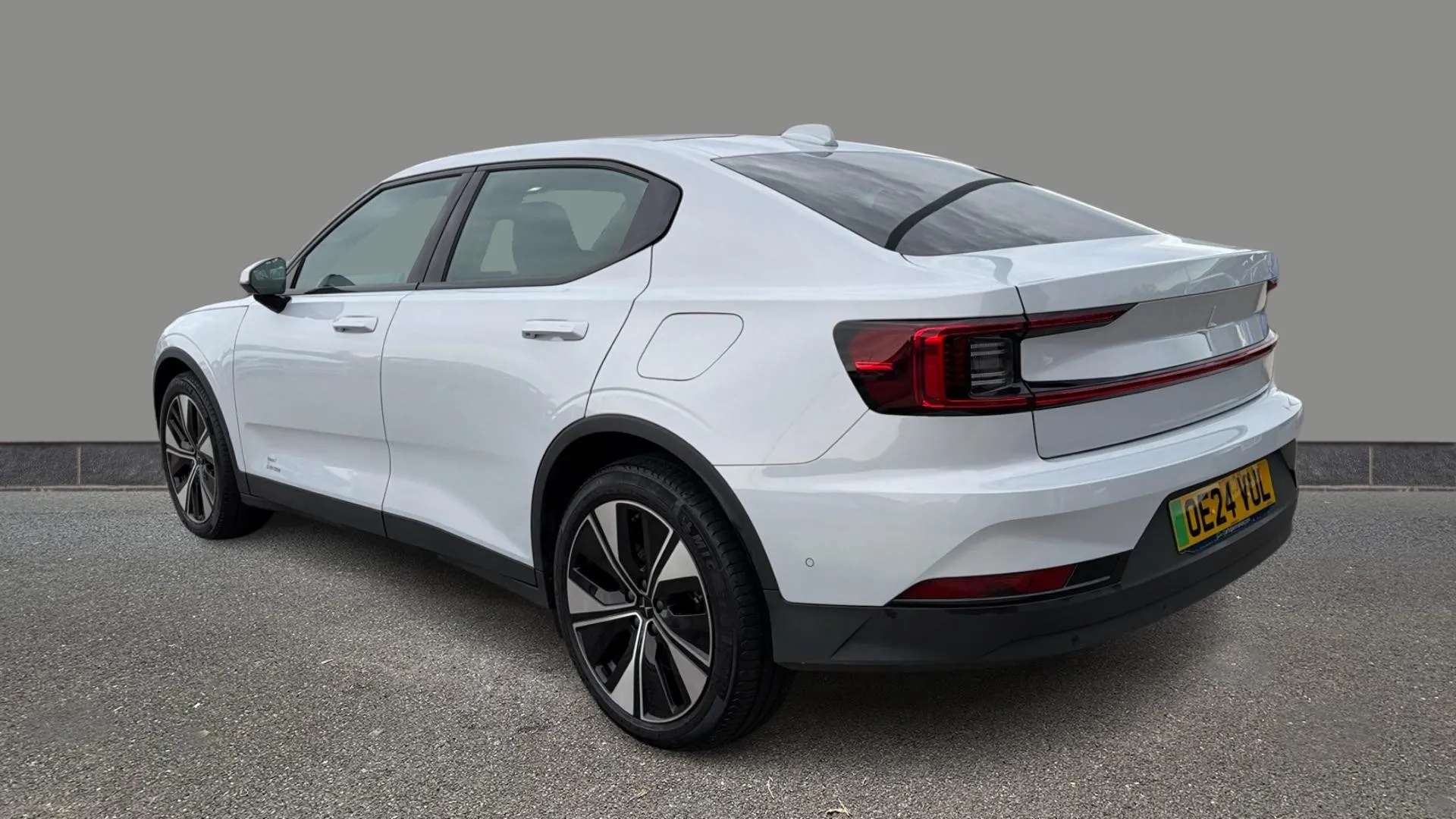 2024 POLESTAR 2 2024 POLESTAR 2