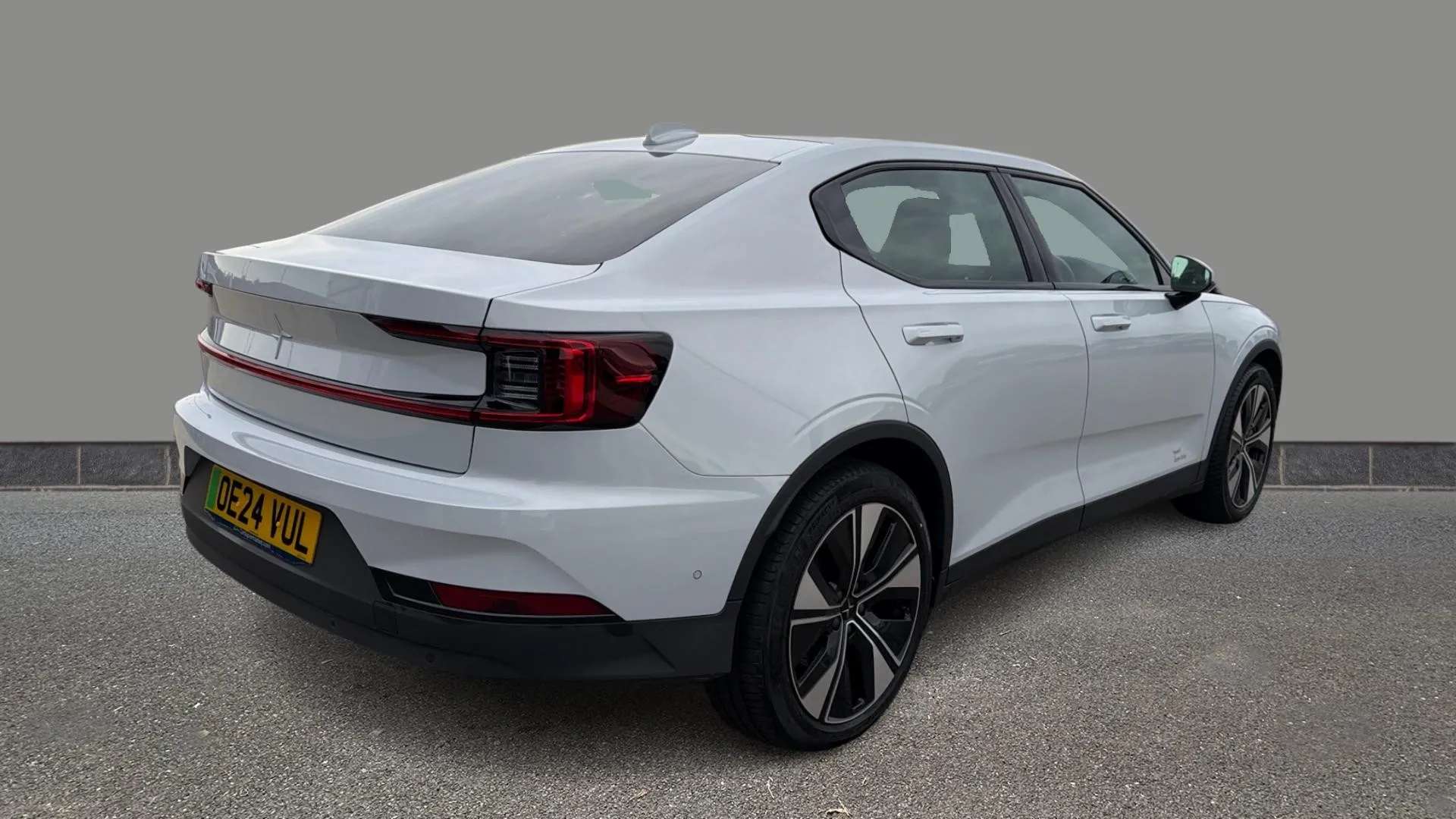 2024 POLESTAR 2 2024 POLESTAR 2