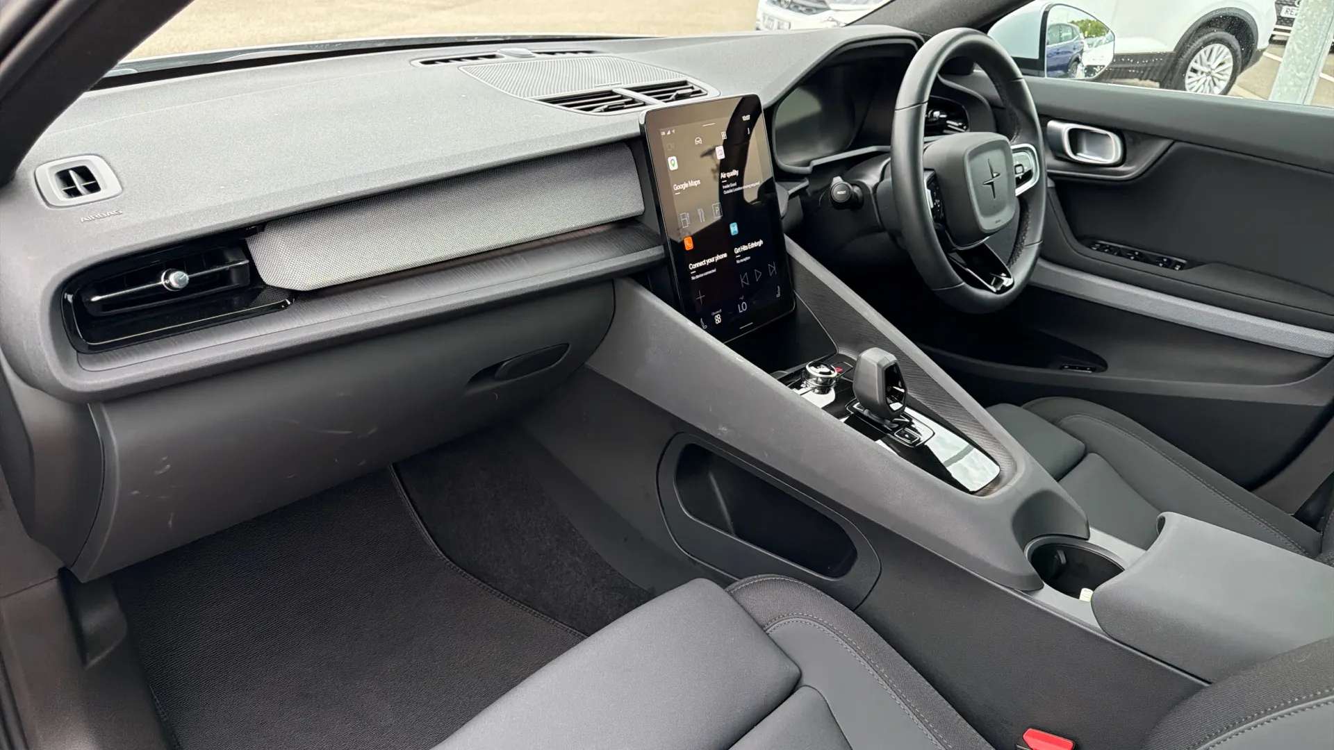 2024 POLESTAR 2 2024 POLESTAR 2
