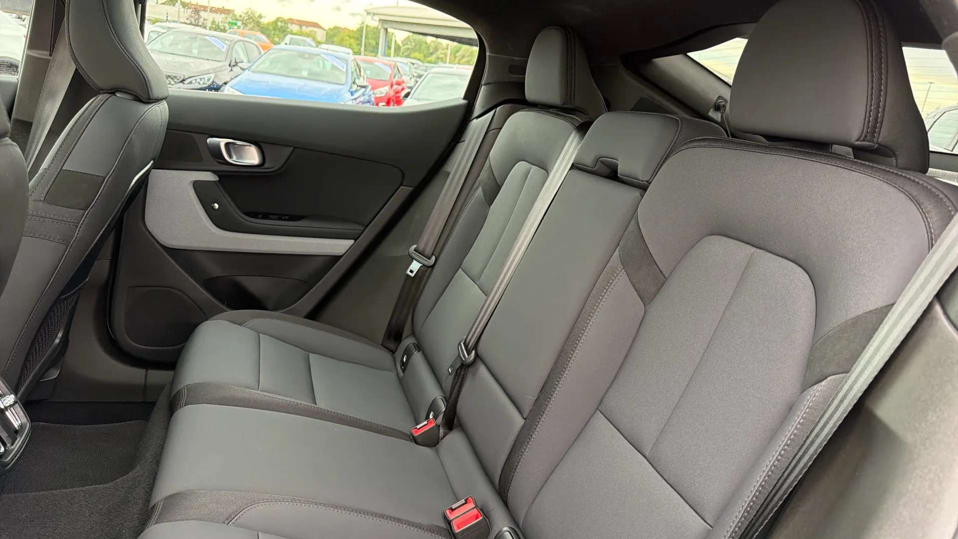 2024 POLESTAR 2 2024 POLESTAR 2