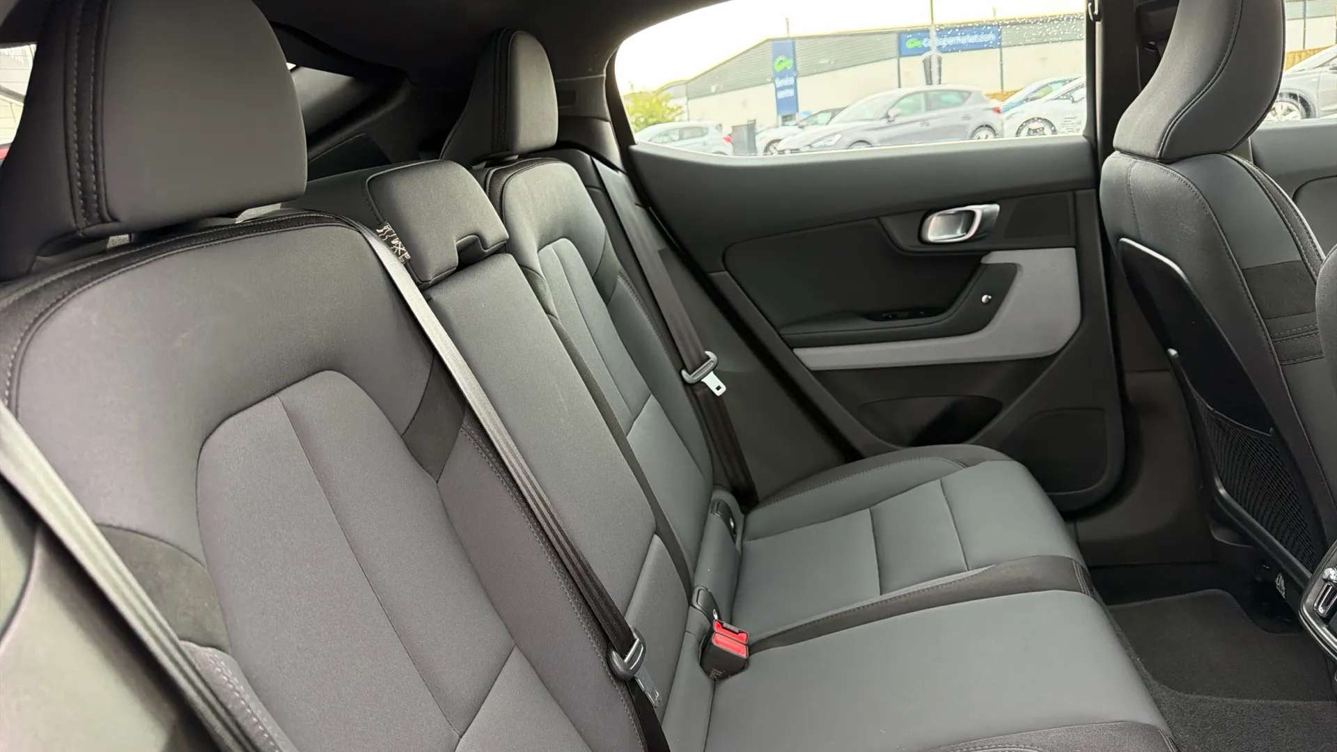 2024 POLESTAR 2 2024 POLESTAR 2