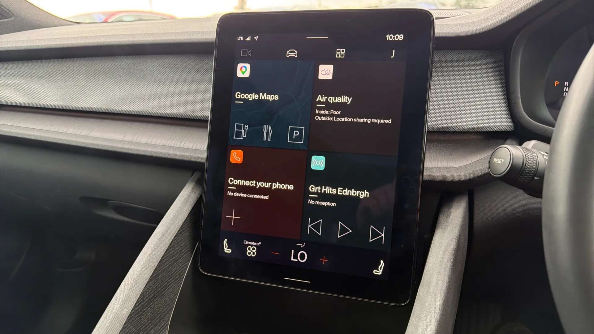 2024 POLESTAR 2 2024 POLESTAR 2