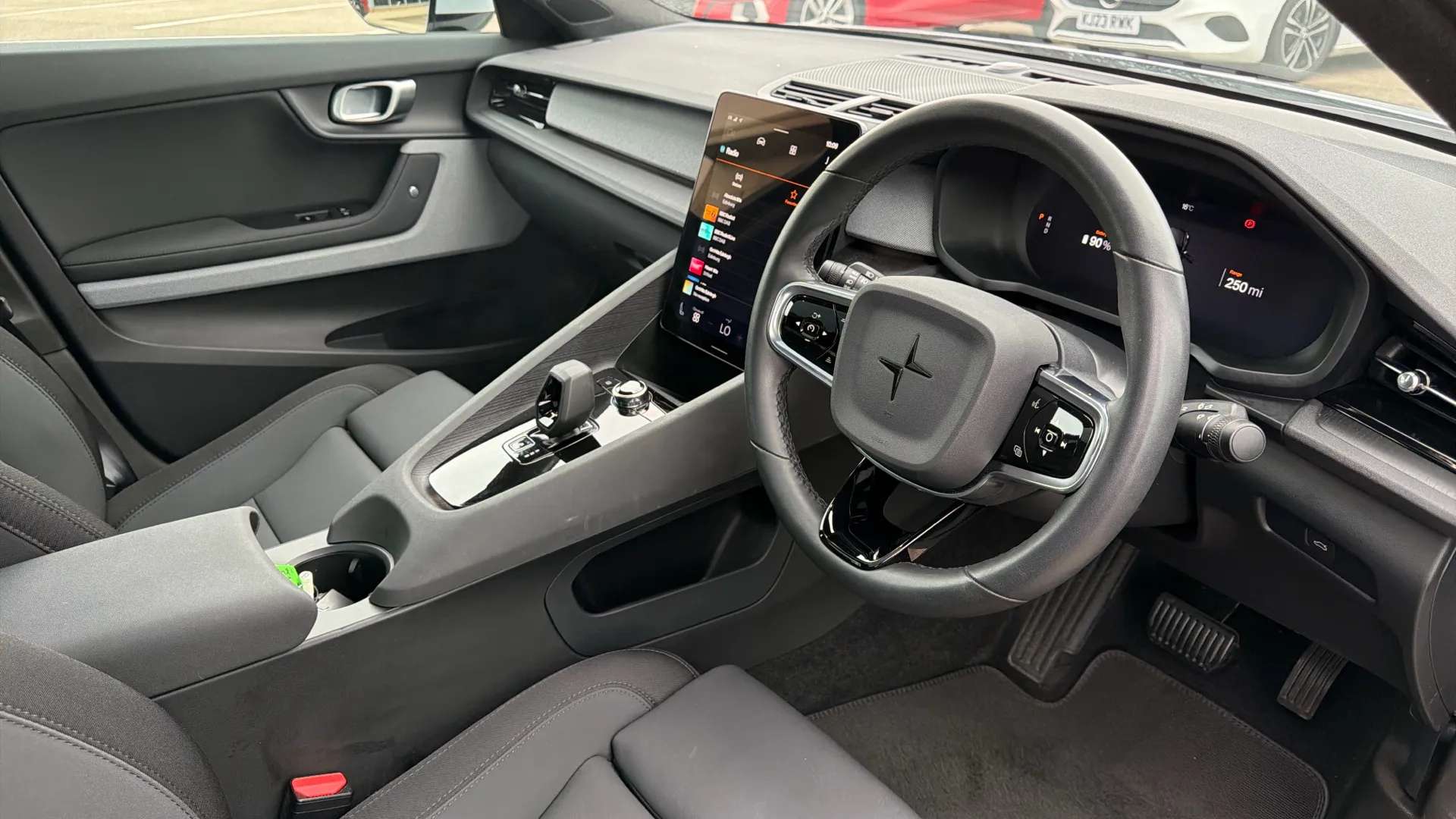 2024 POLESTAR 2 2024 POLESTAR 2