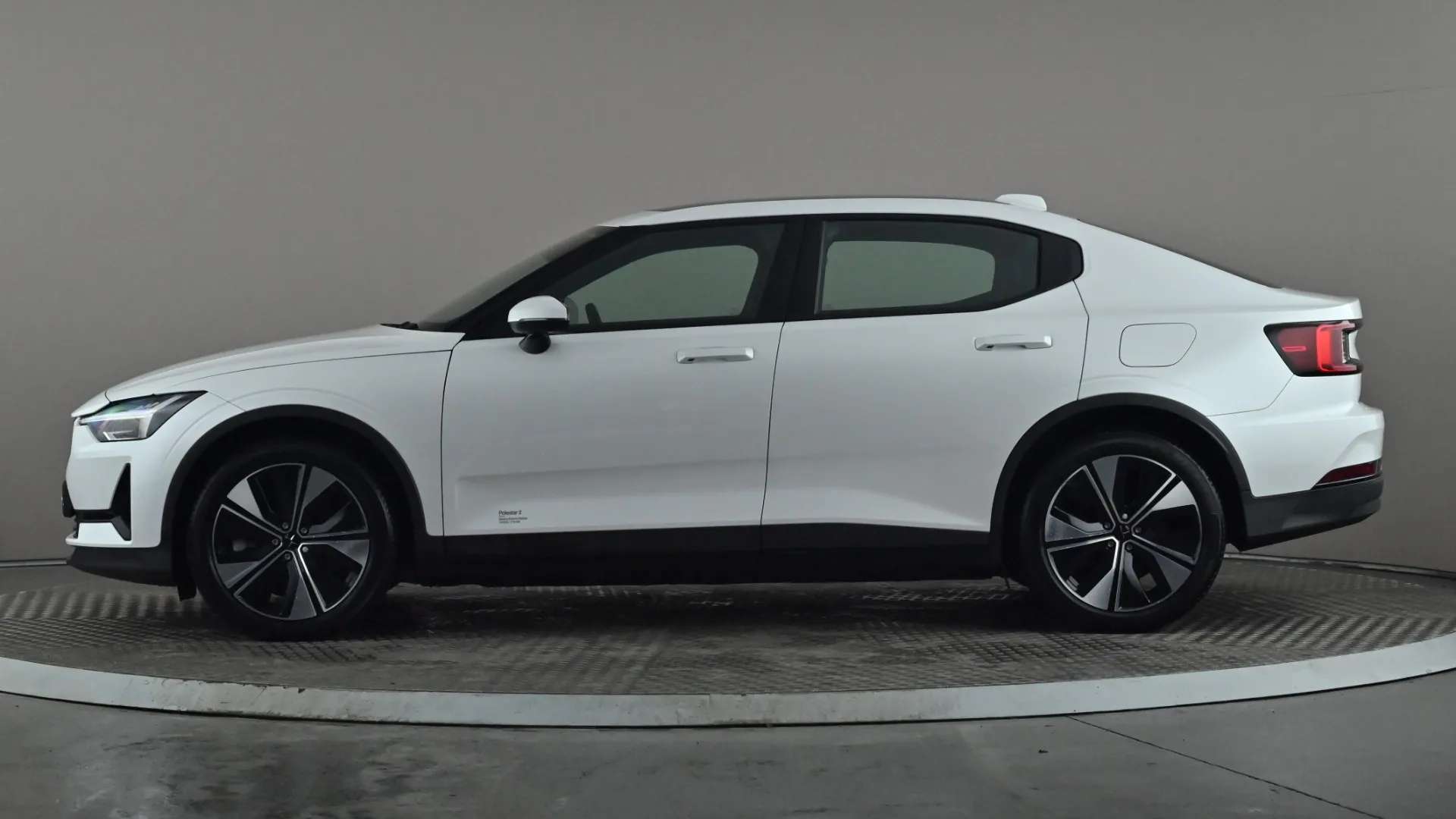 2022 POLESTAR 2 2022 POLESTAR 2