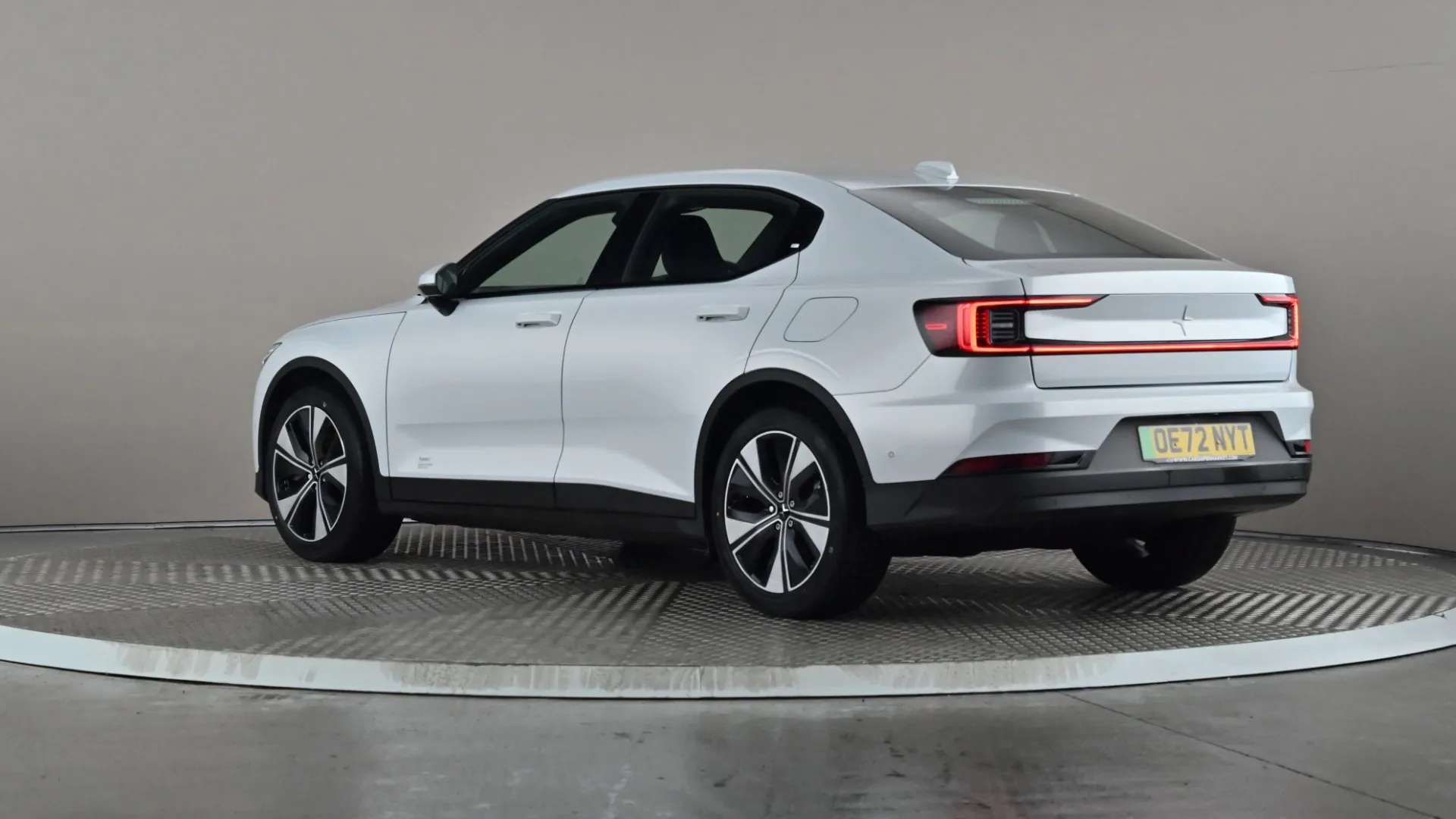 2022 POLESTAR 2 2022 POLESTAR 2