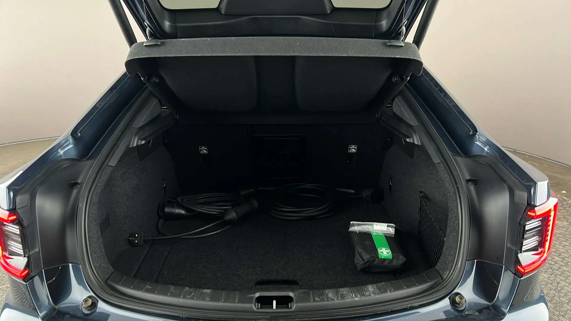2023 POLESTAR 2 2023 POLESTAR 2
