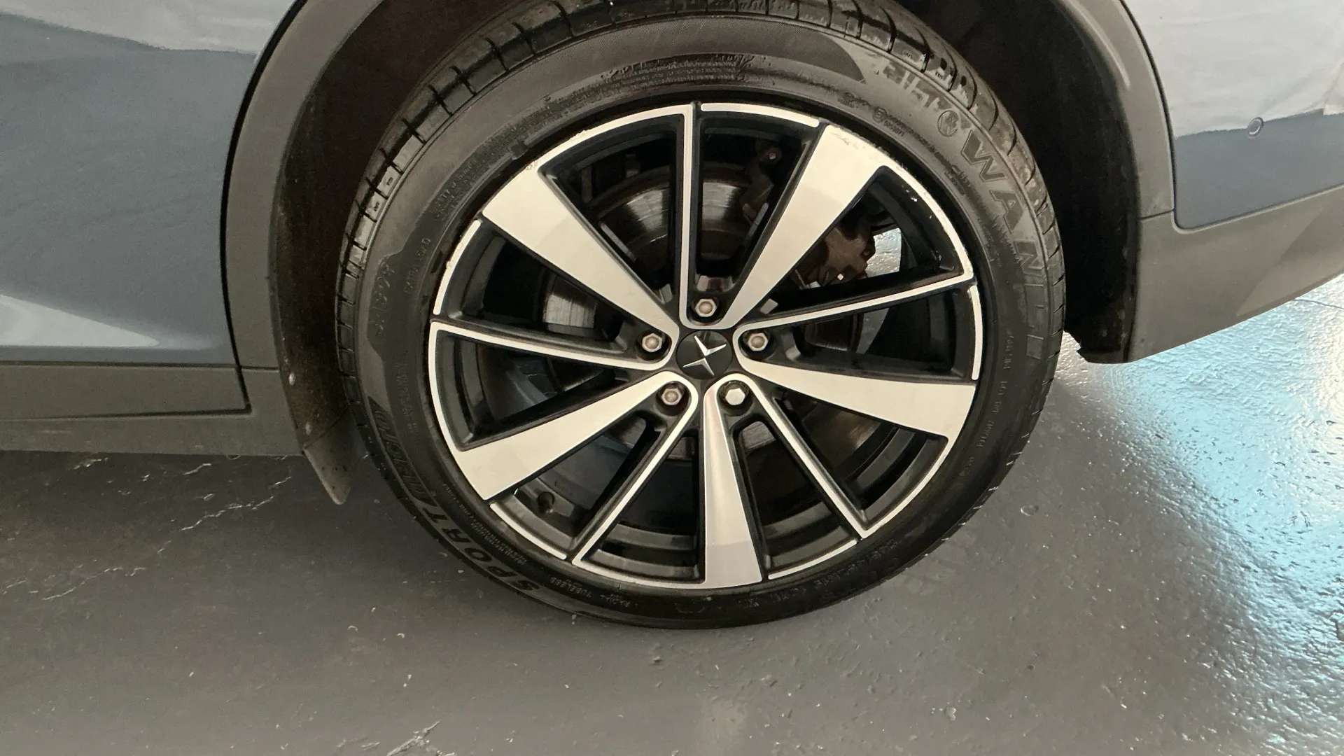 2021 POLESTAR 2 2021 POLESTAR 2