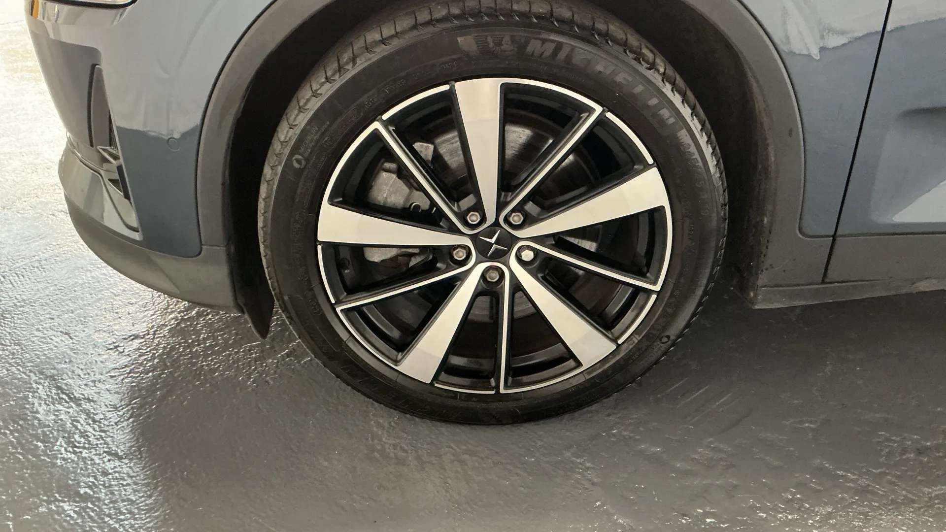 2021 POLESTAR 2 2021 POLESTAR 2