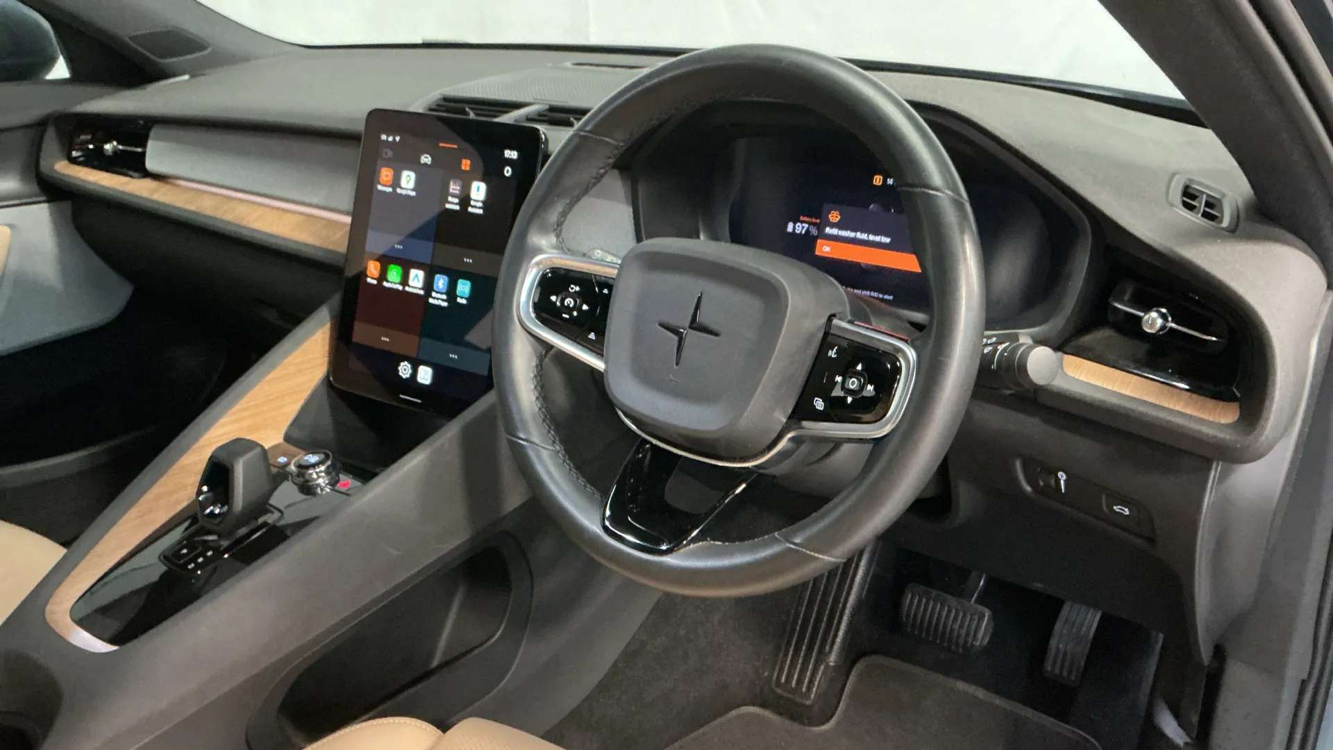 2021 POLESTAR 2 2021 POLESTAR 2