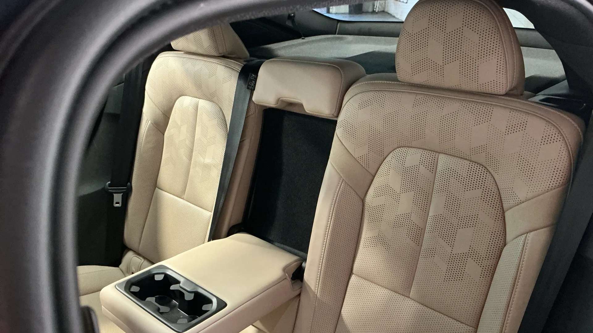 2021 POLESTAR 2 2021 POLESTAR 2