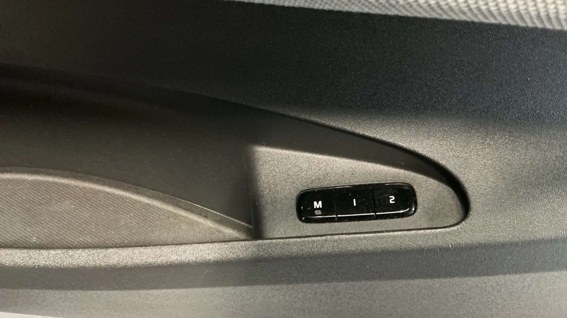 2021 POLESTAR 2 2021 POLESTAR 2
