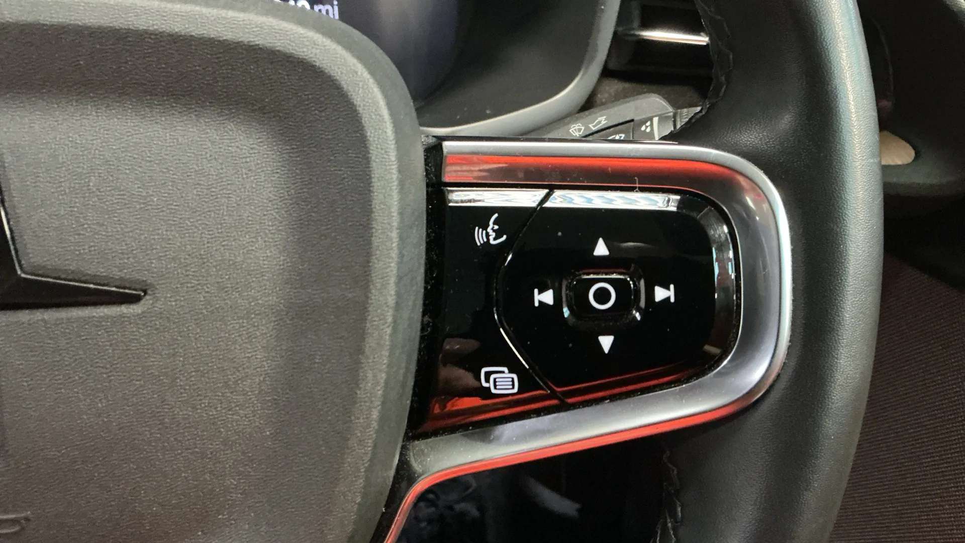 2021 POLESTAR 2 2021 POLESTAR 2