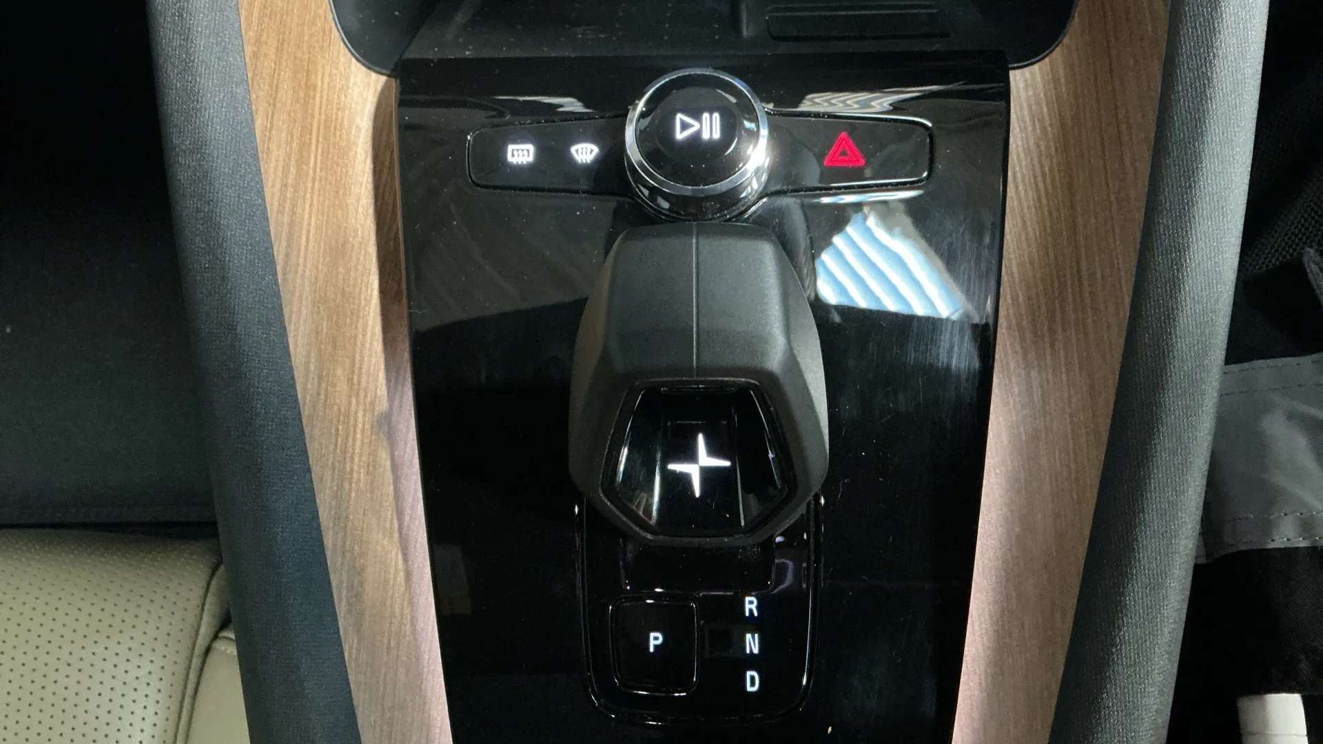 2021 POLESTAR 2 2021 POLESTAR 2