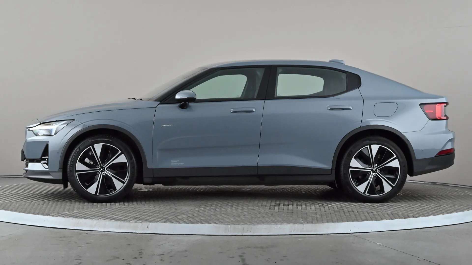 2023 POLESTAR 2 2023 POLESTAR 2