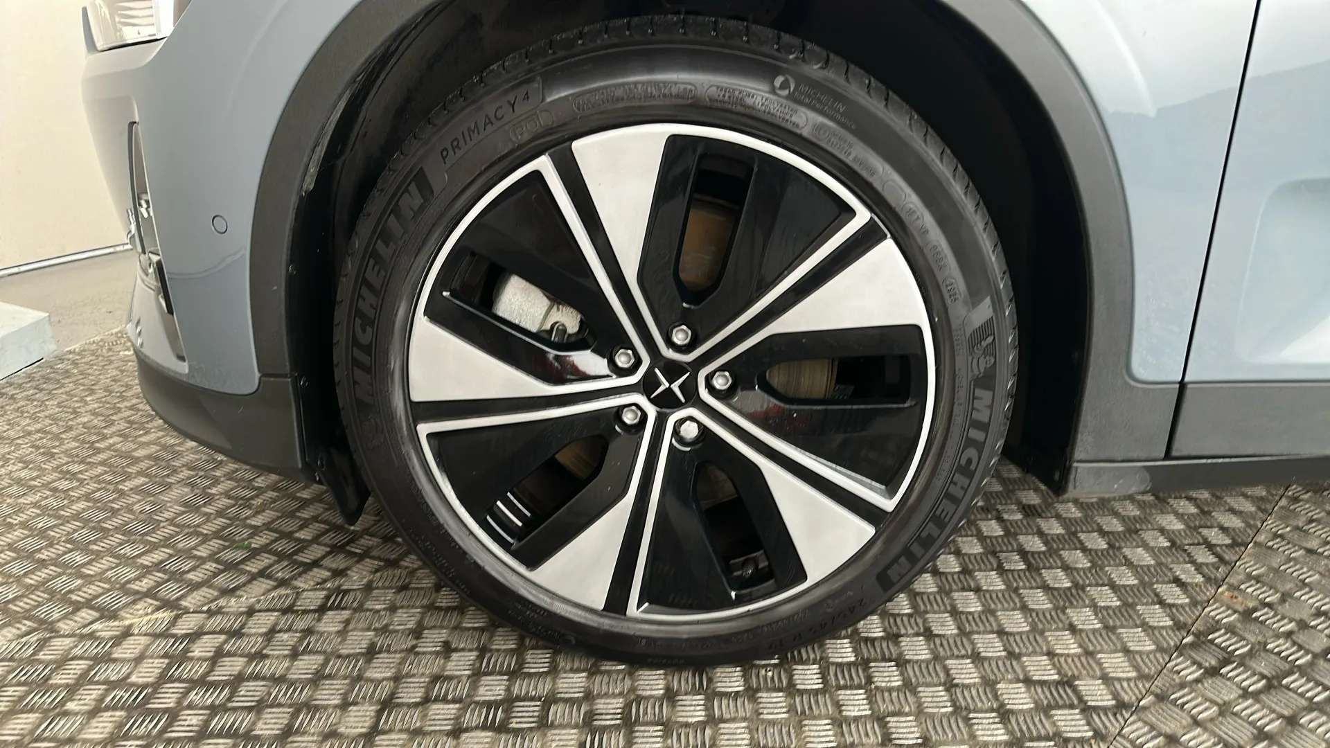 2023 POLESTAR 2 2023 POLESTAR 2