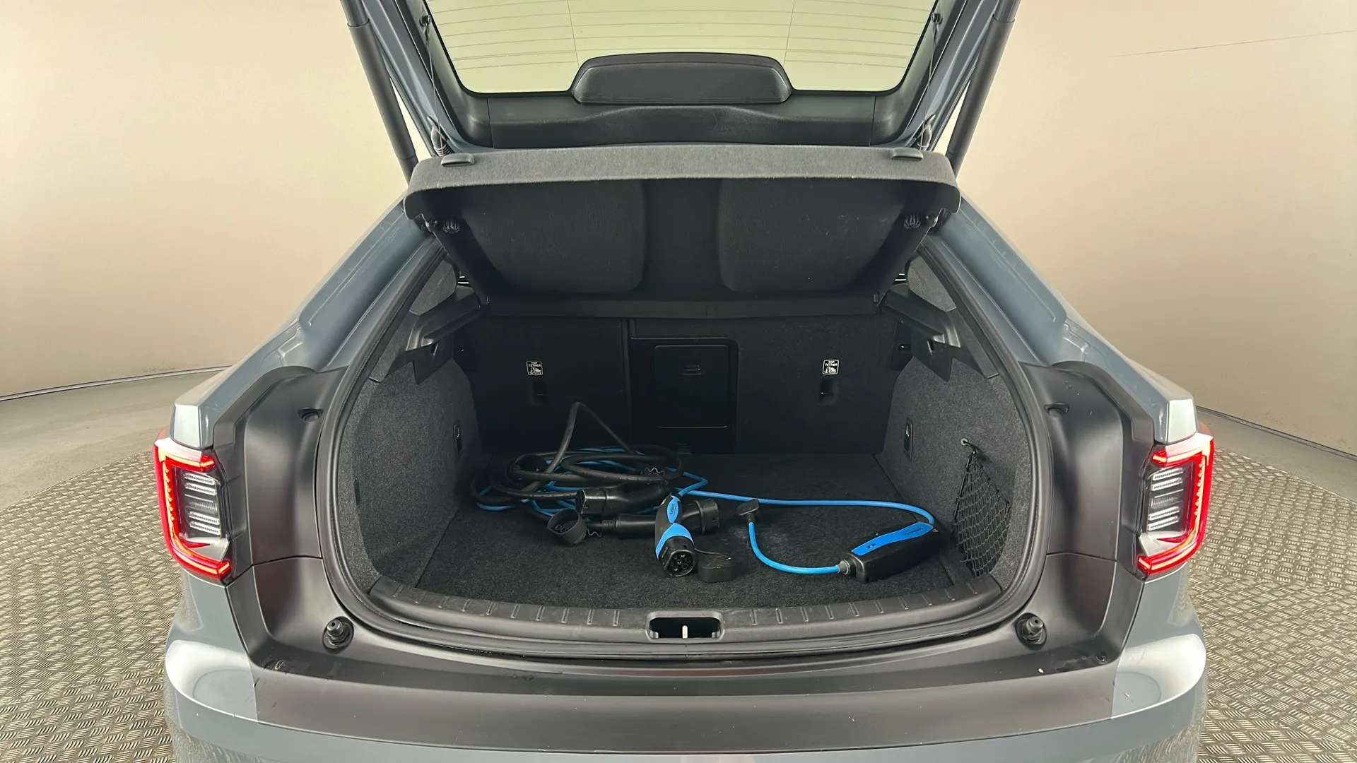 2023 POLESTAR 2 2023 POLESTAR 2