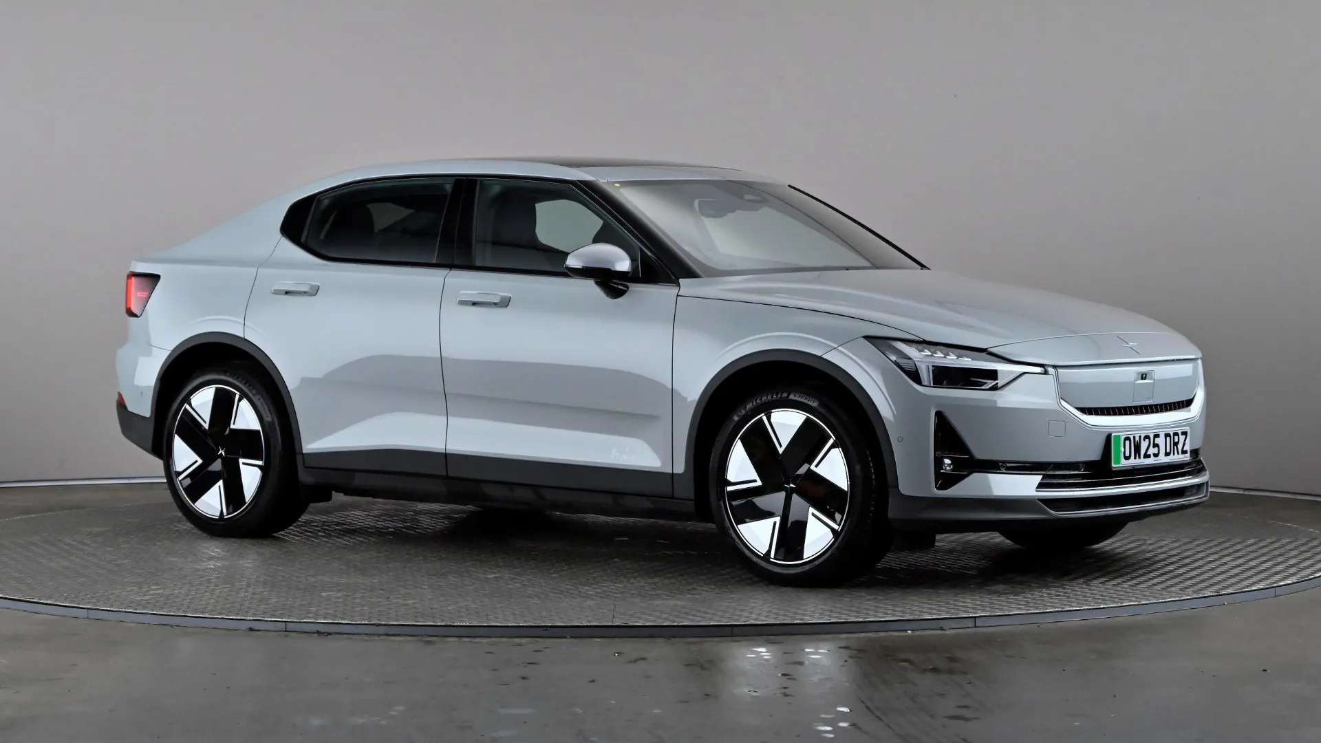 2025 POLESTAR 2 2025 POLESTAR 2