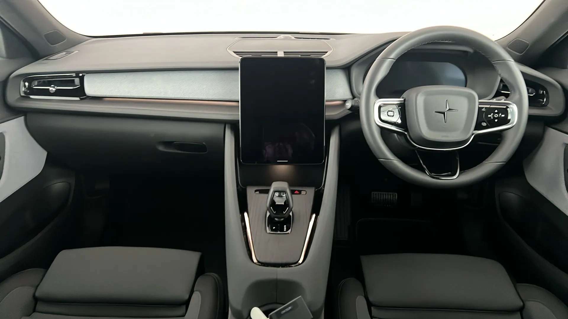 2025 POLESTAR 2 2025 POLESTAR 2