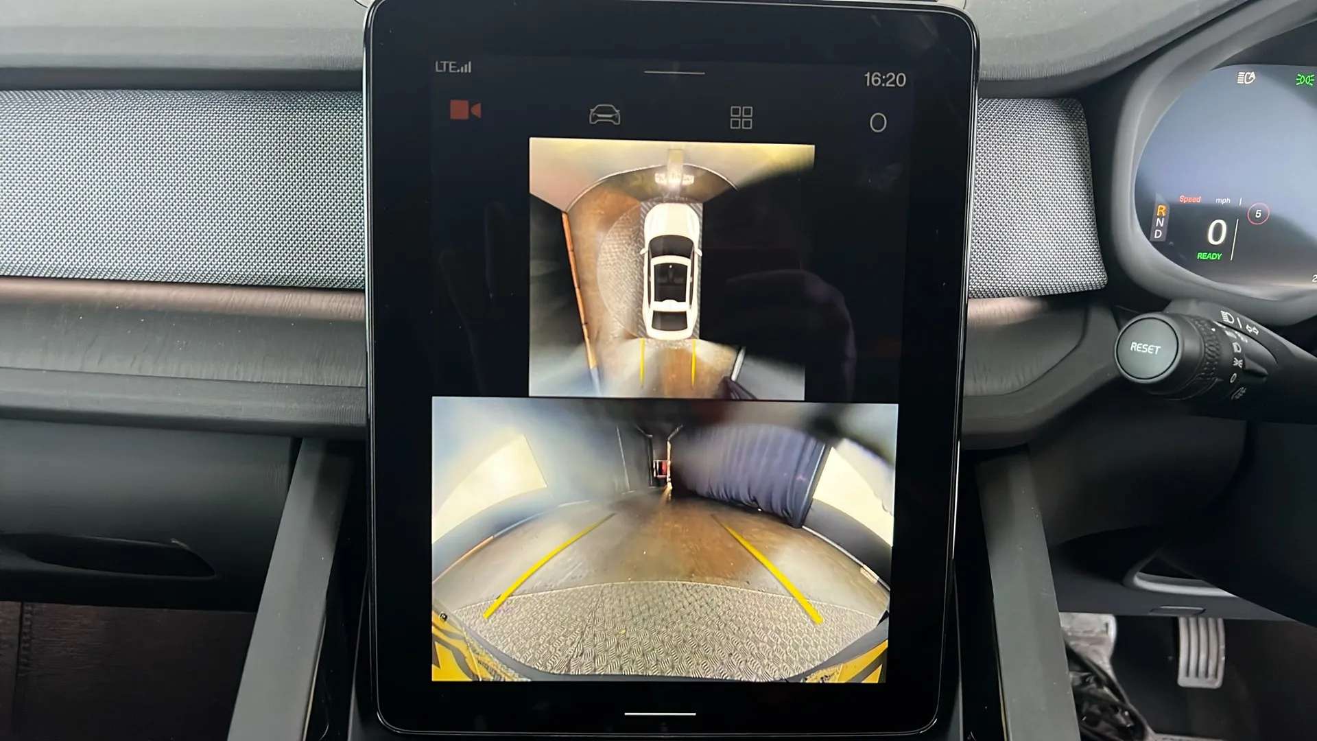 2025 POLESTAR 2 2025 POLESTAR 2