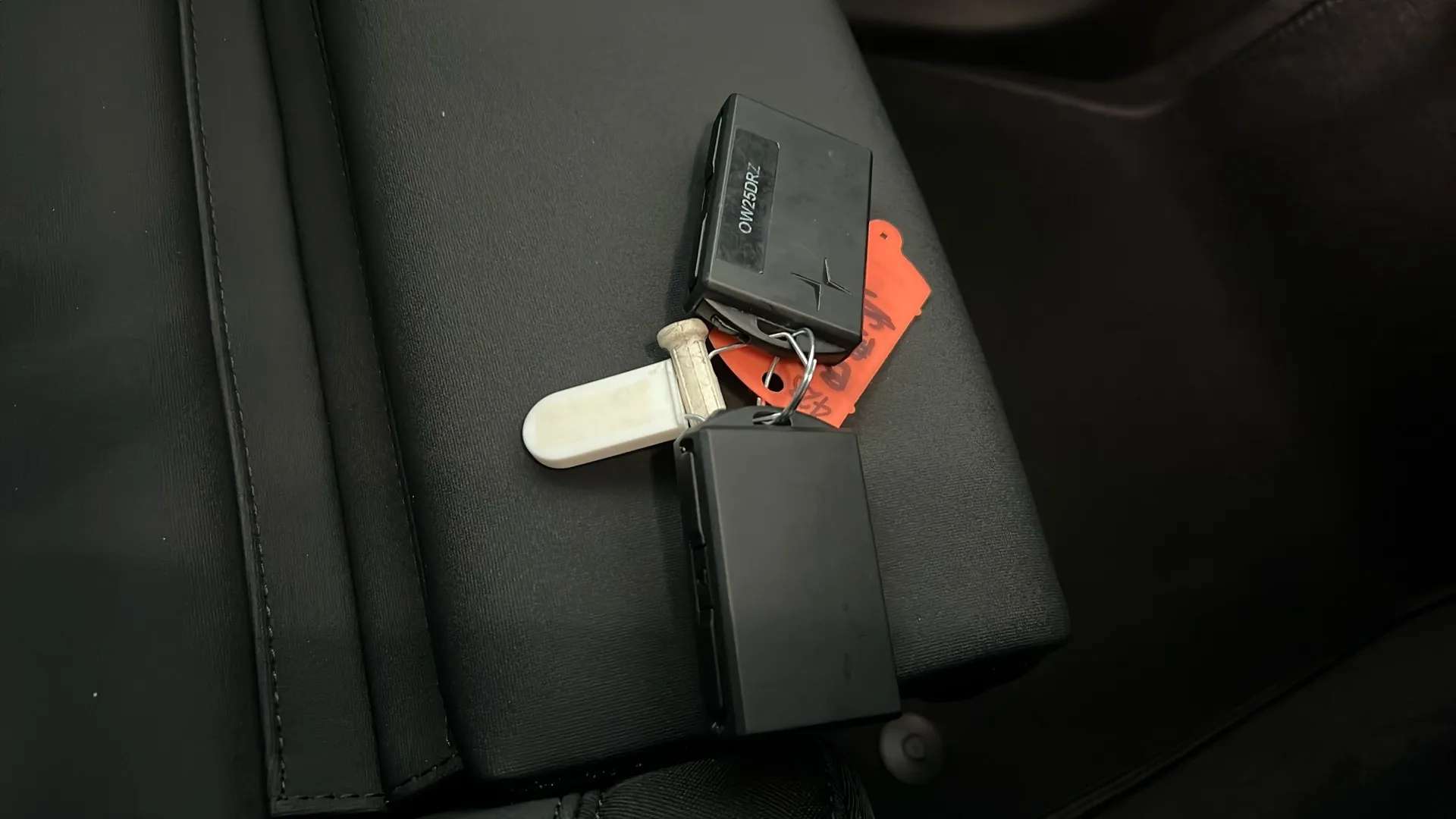 2025 POLESTAR 2 2025 POLESTAR 2