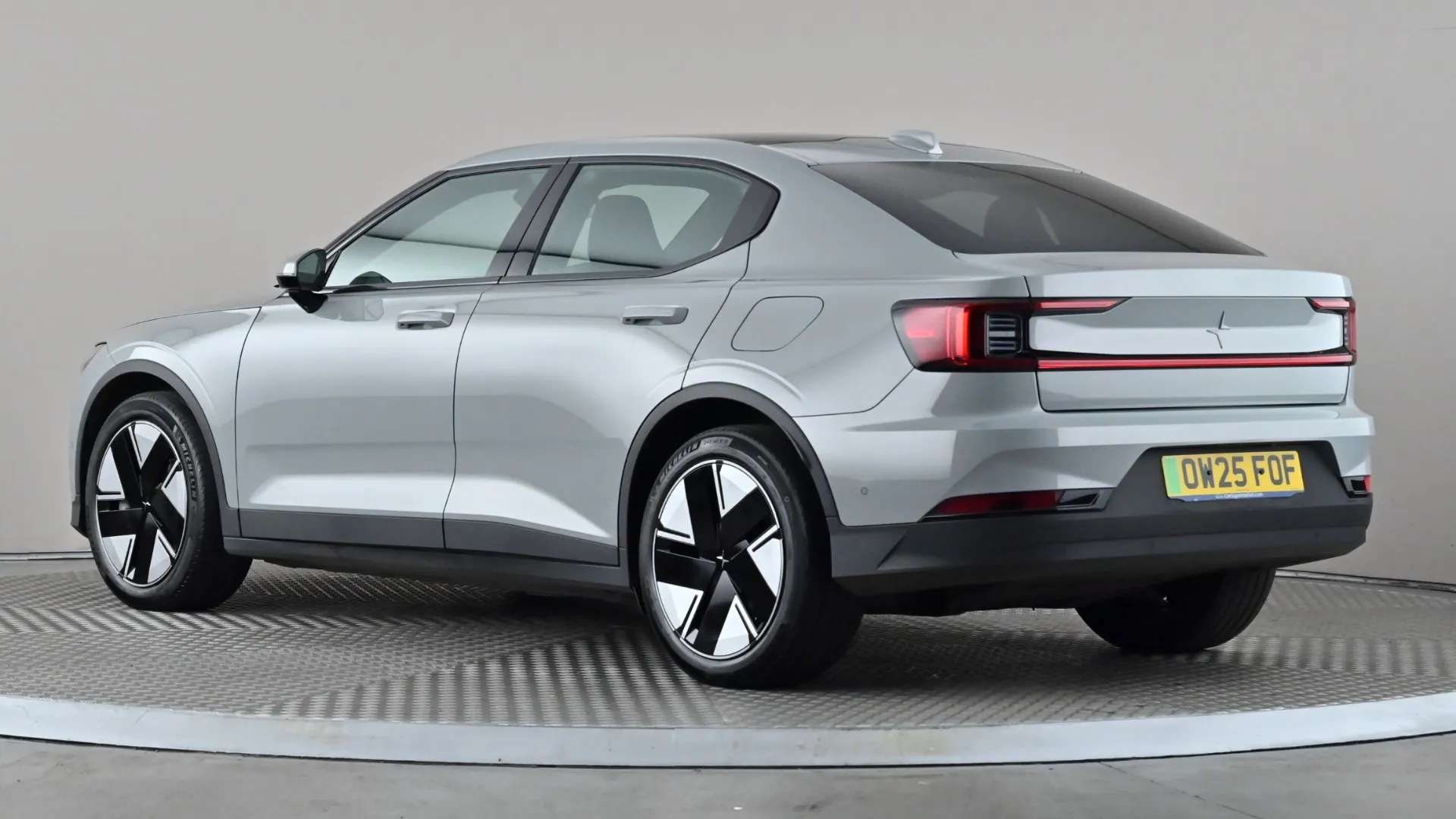 2025 POLESTAR 2 2025 POLESTAR 2