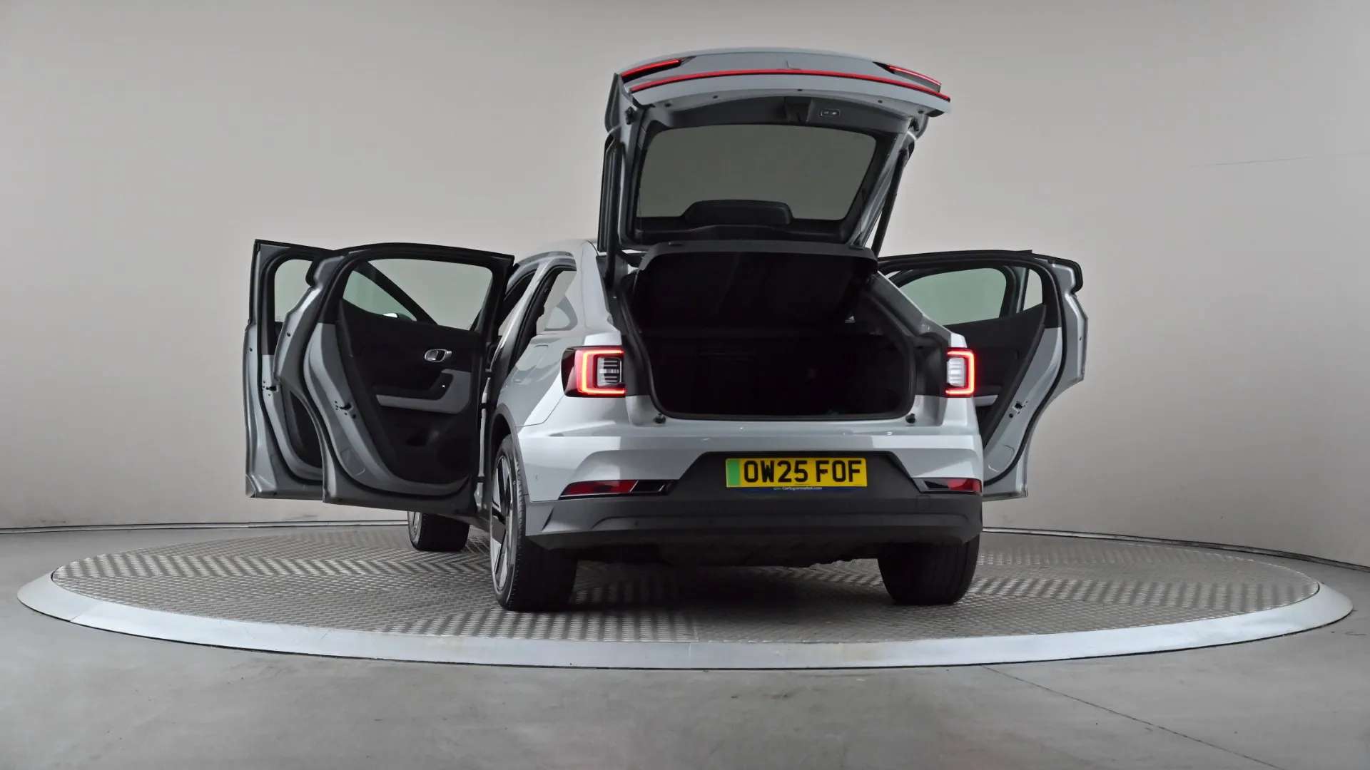 2025 POLESTAR 2 2025 POLESTAR 2