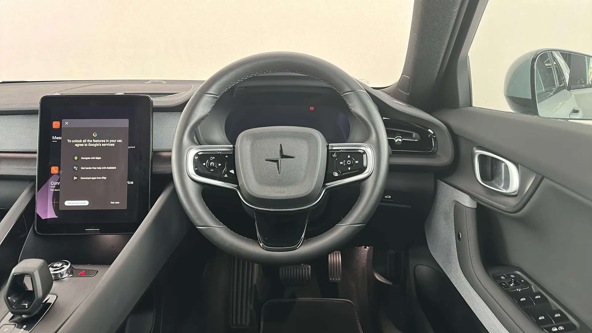 2025 POLESTAR 2 2025 POLESTAR 2