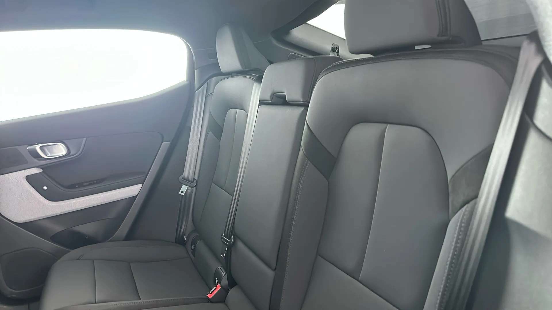 2025 POLESTAR 2 2025 POLESTAR 2