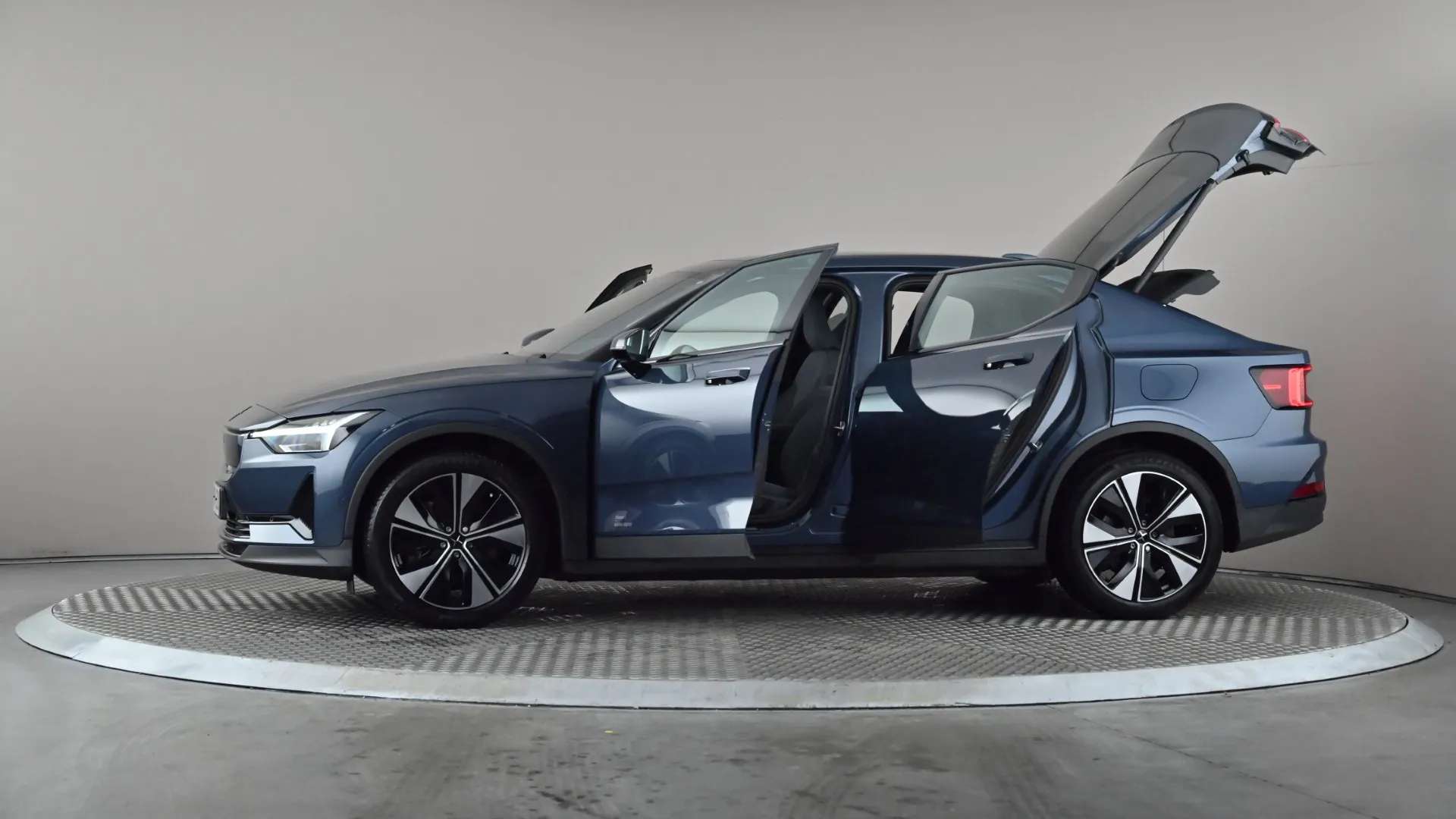 2024 POLESTAR 2 2024 POLESTAR 2